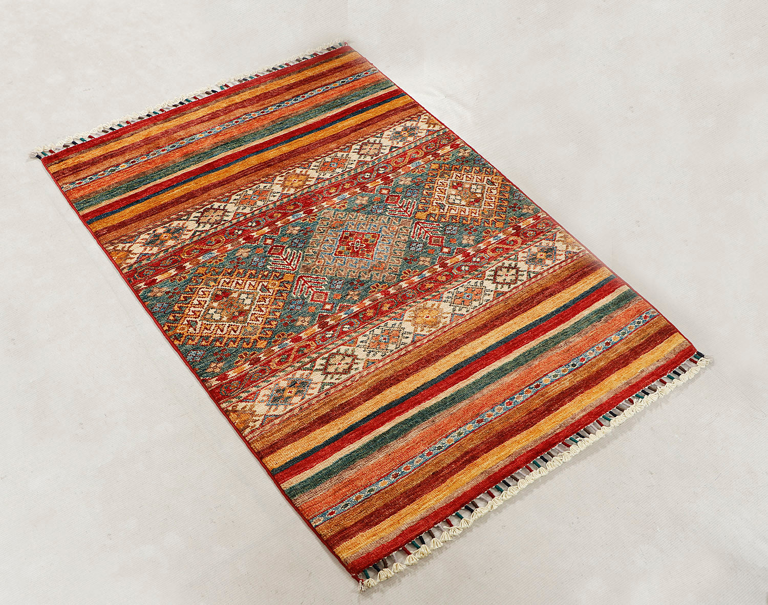 Khurjeen Persian Hand Knotted Wool Rug Multicolor 3' x 4'