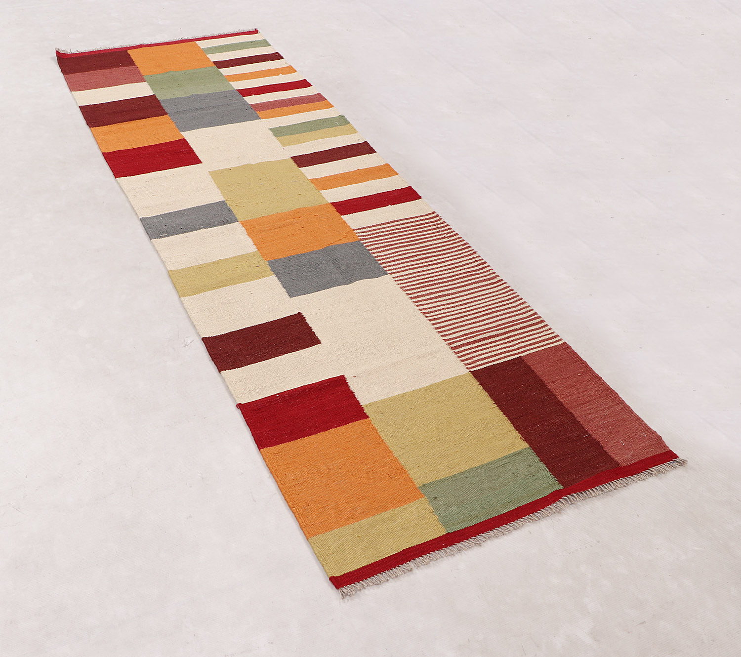 MODERN KILIMS