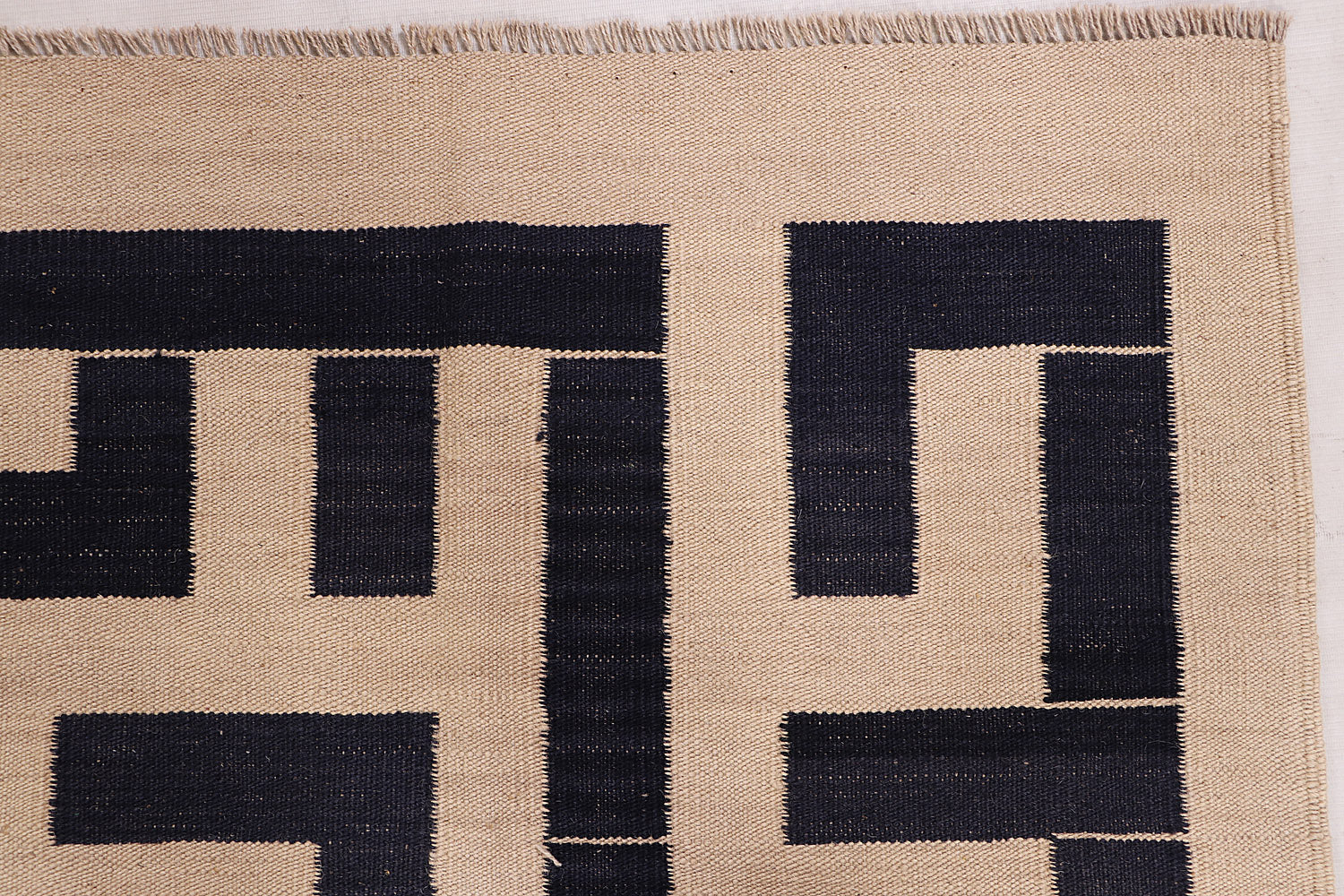 6' 6" X 6' 6"  L.brown Handmade Modern Kilim Rug Square