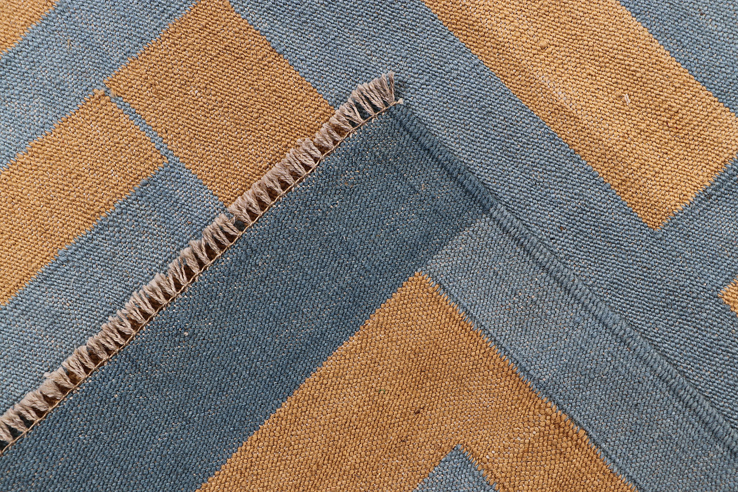 MODERN KILIMS