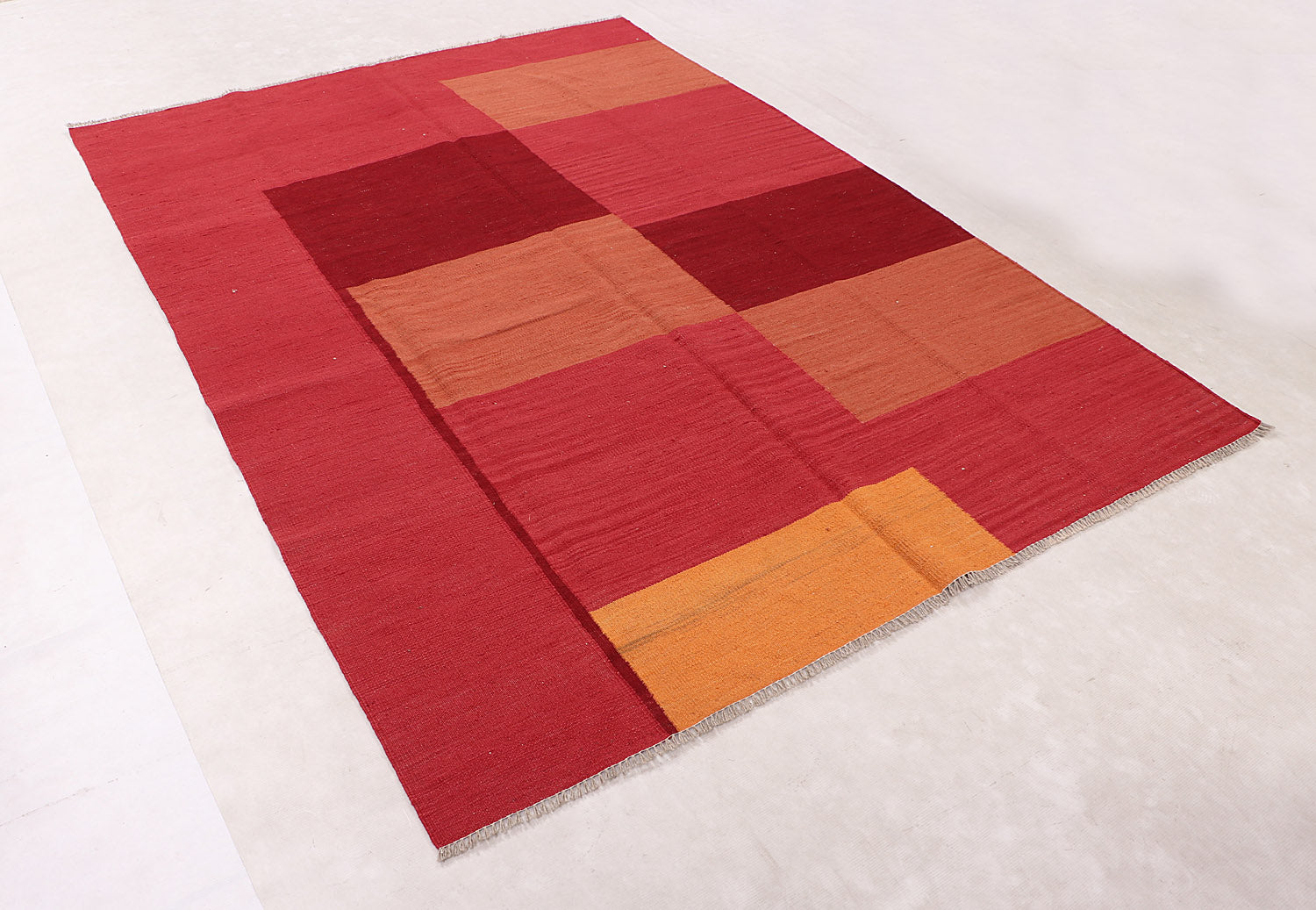 MODERN KILIMS
