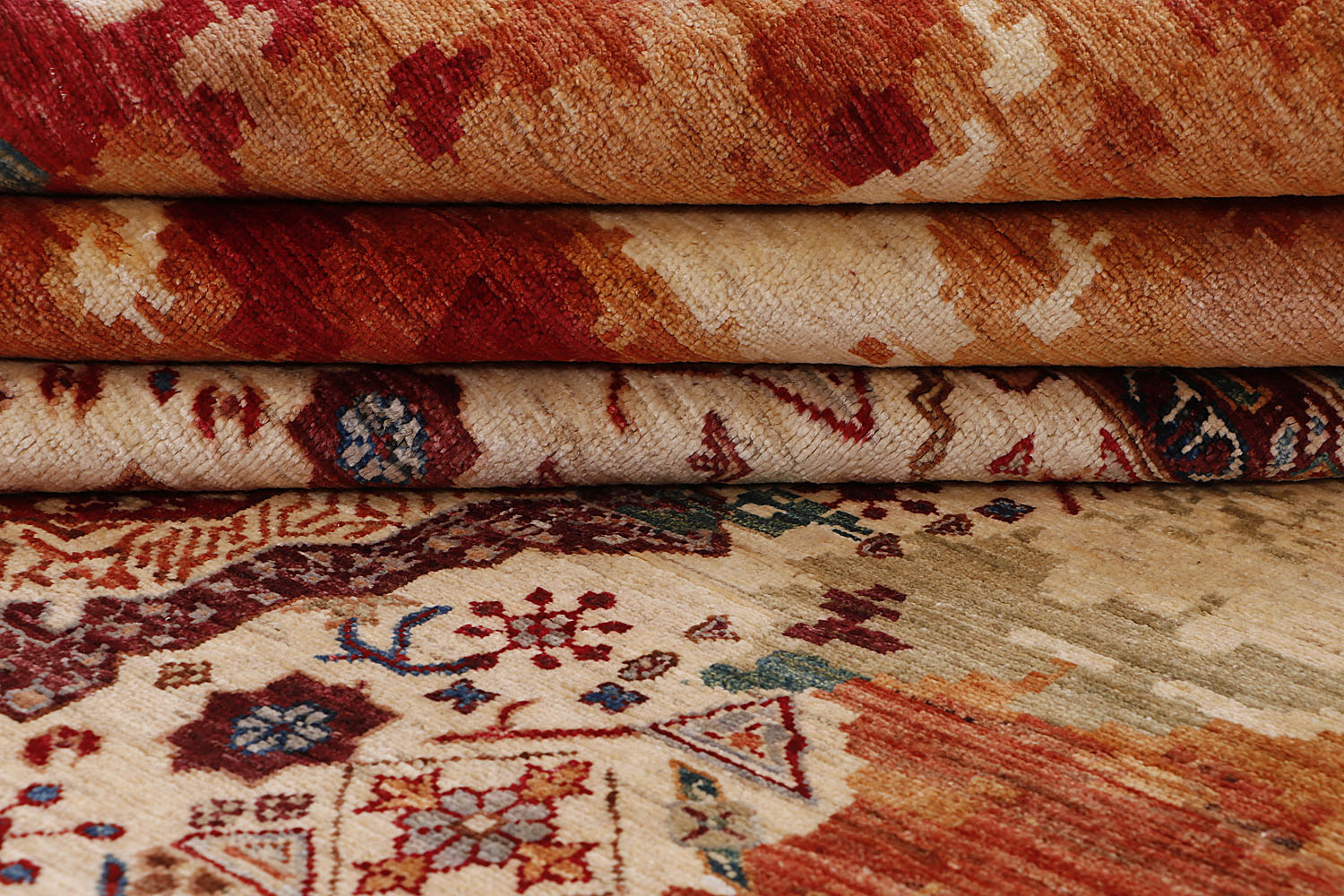 Handmade Persian Rug MAMLUK