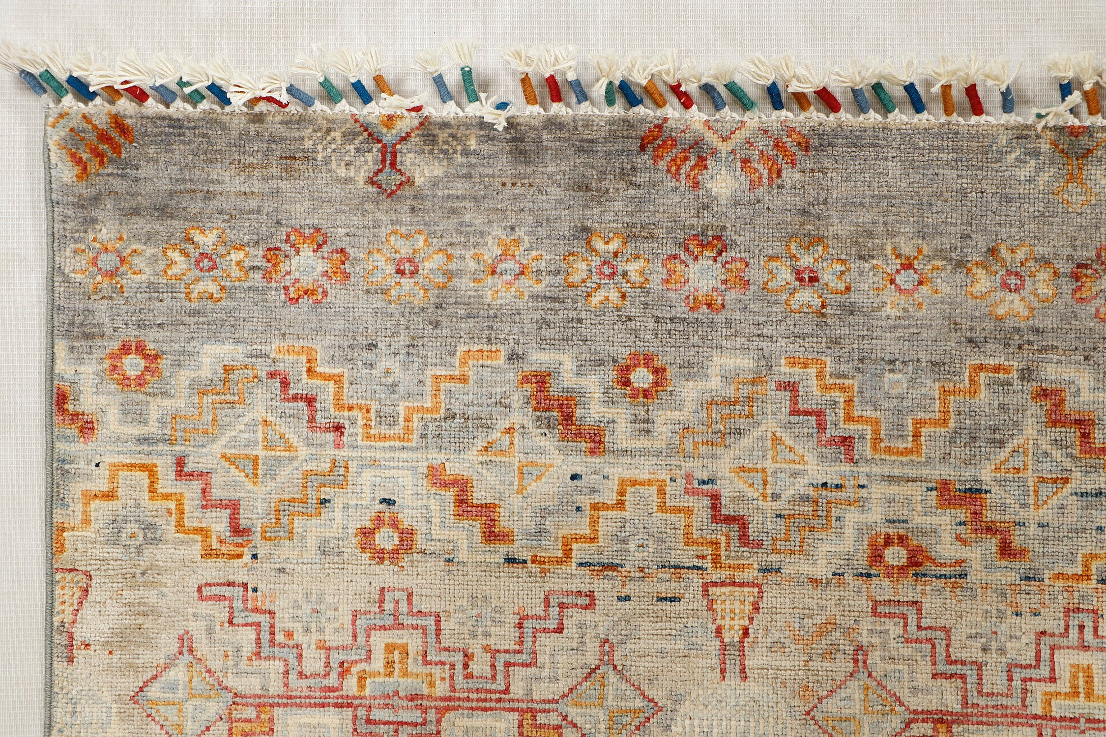 Khurjeen Persian Hand Knotted Wool Rug Multicolor 5'6" x 8'