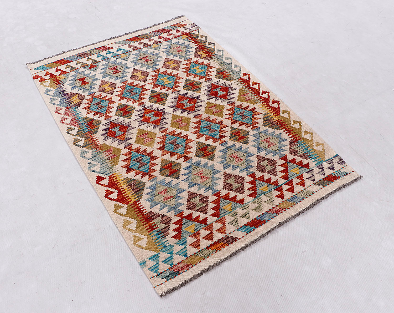VEGGIE DYE KILIMS