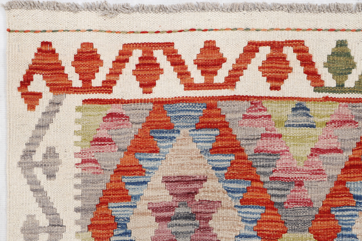 VEGGIE DYE KILIMS