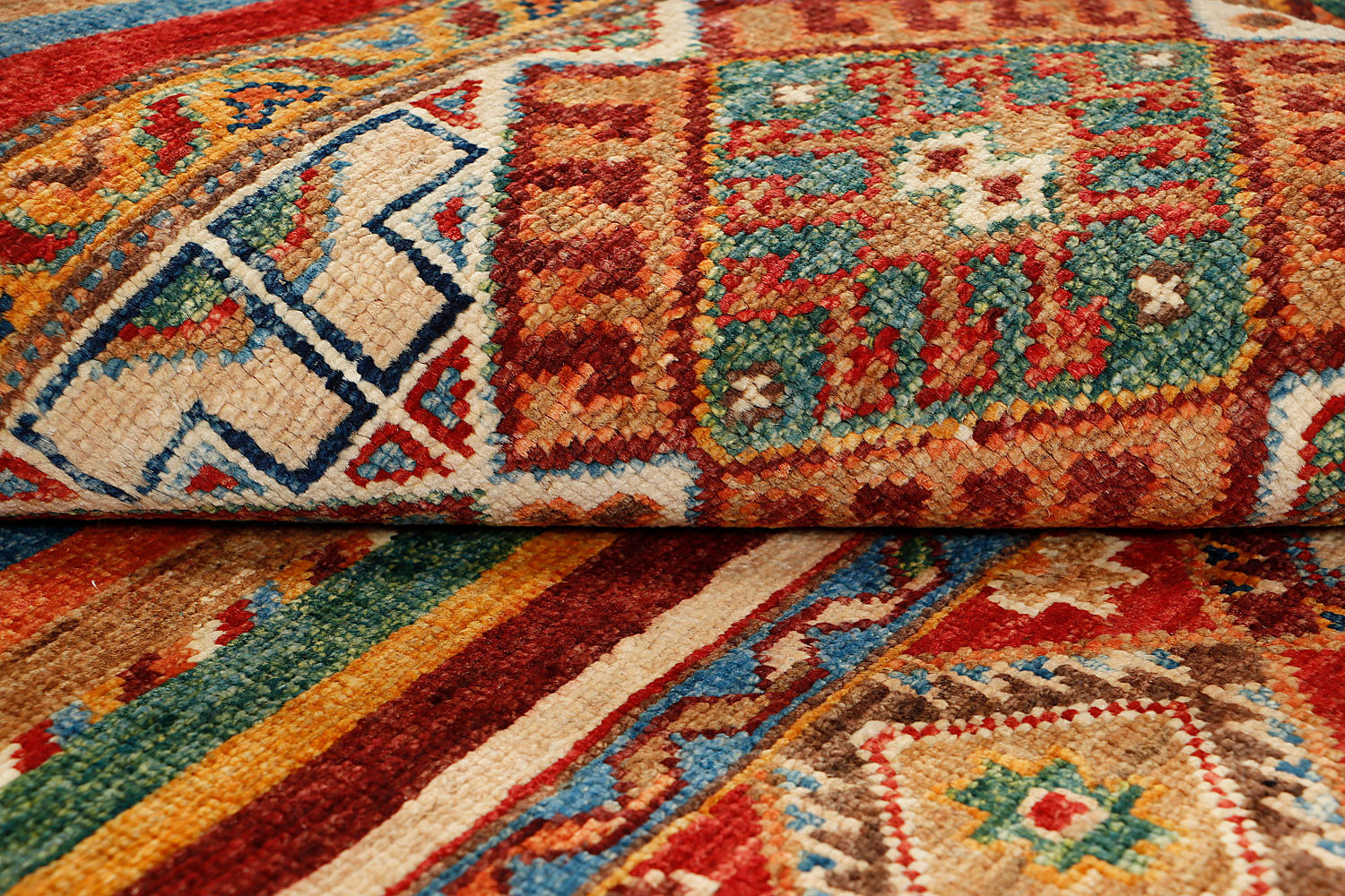 Khurjeen Persian Hand Knotted Wool Rug Multicolor 3' x 4'