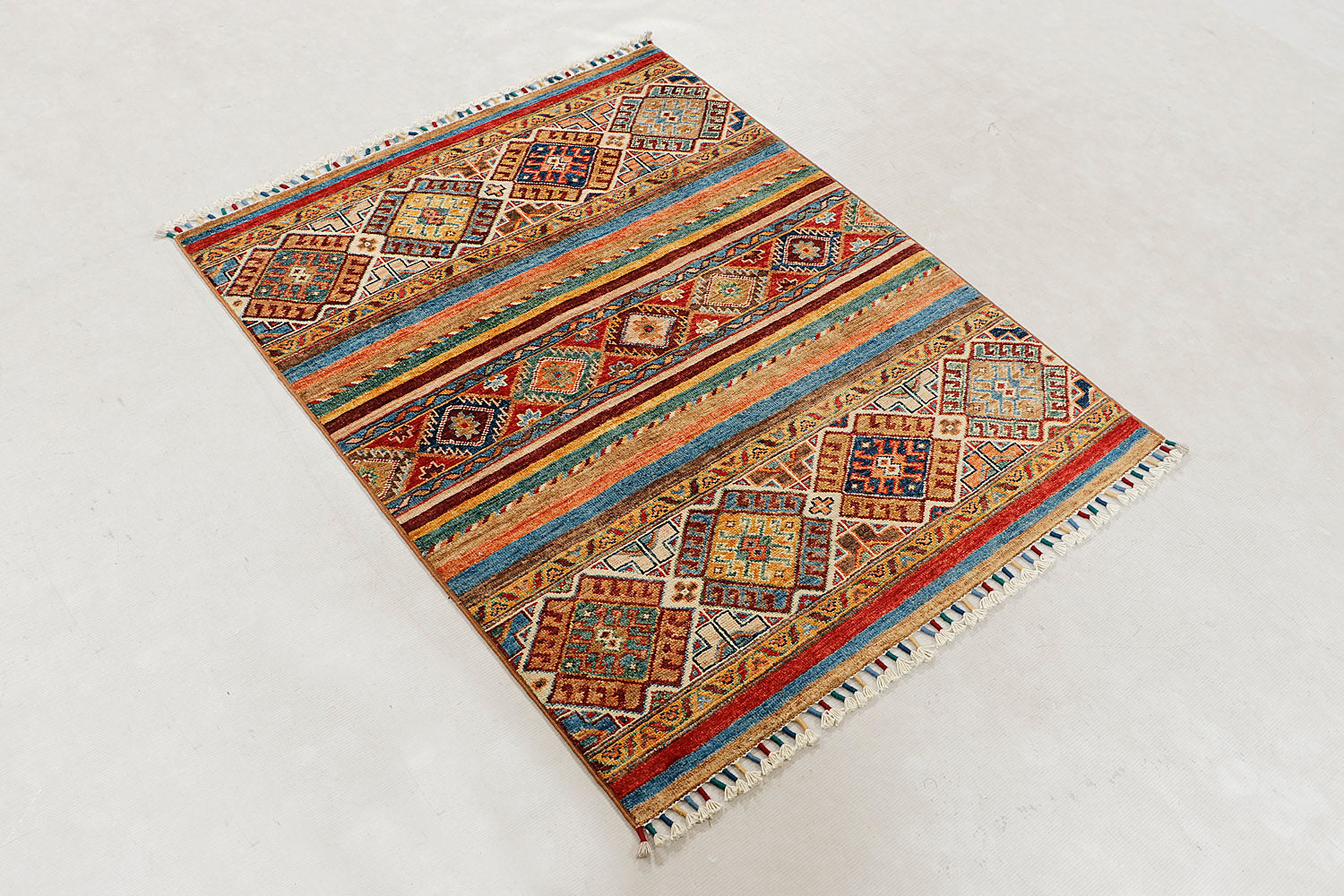 Khurjeen Persian Hand Knotted Wool Rug Multicolor 3' x 4'