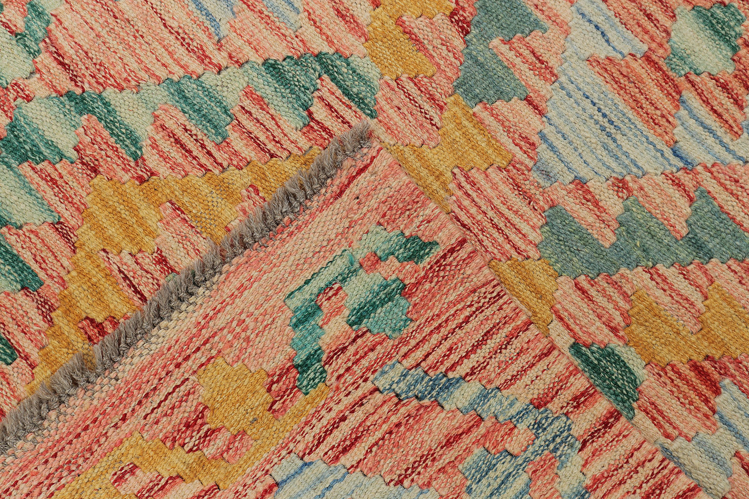VEGGIE DYE KILIMS