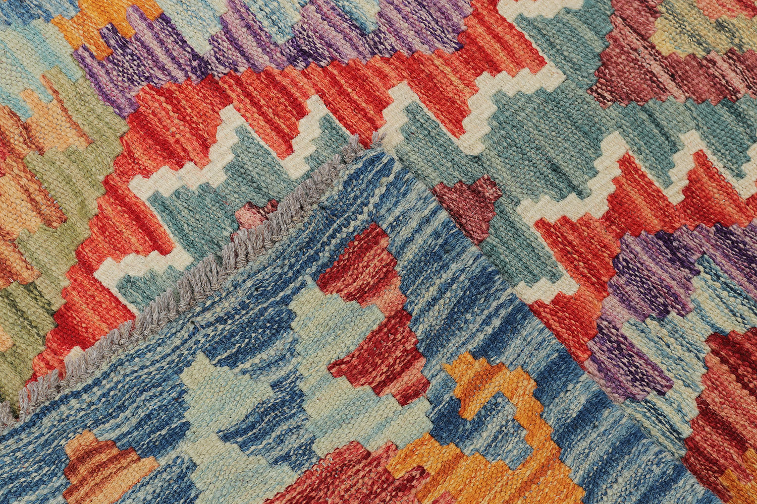 VEGGIE DYE KILIMS