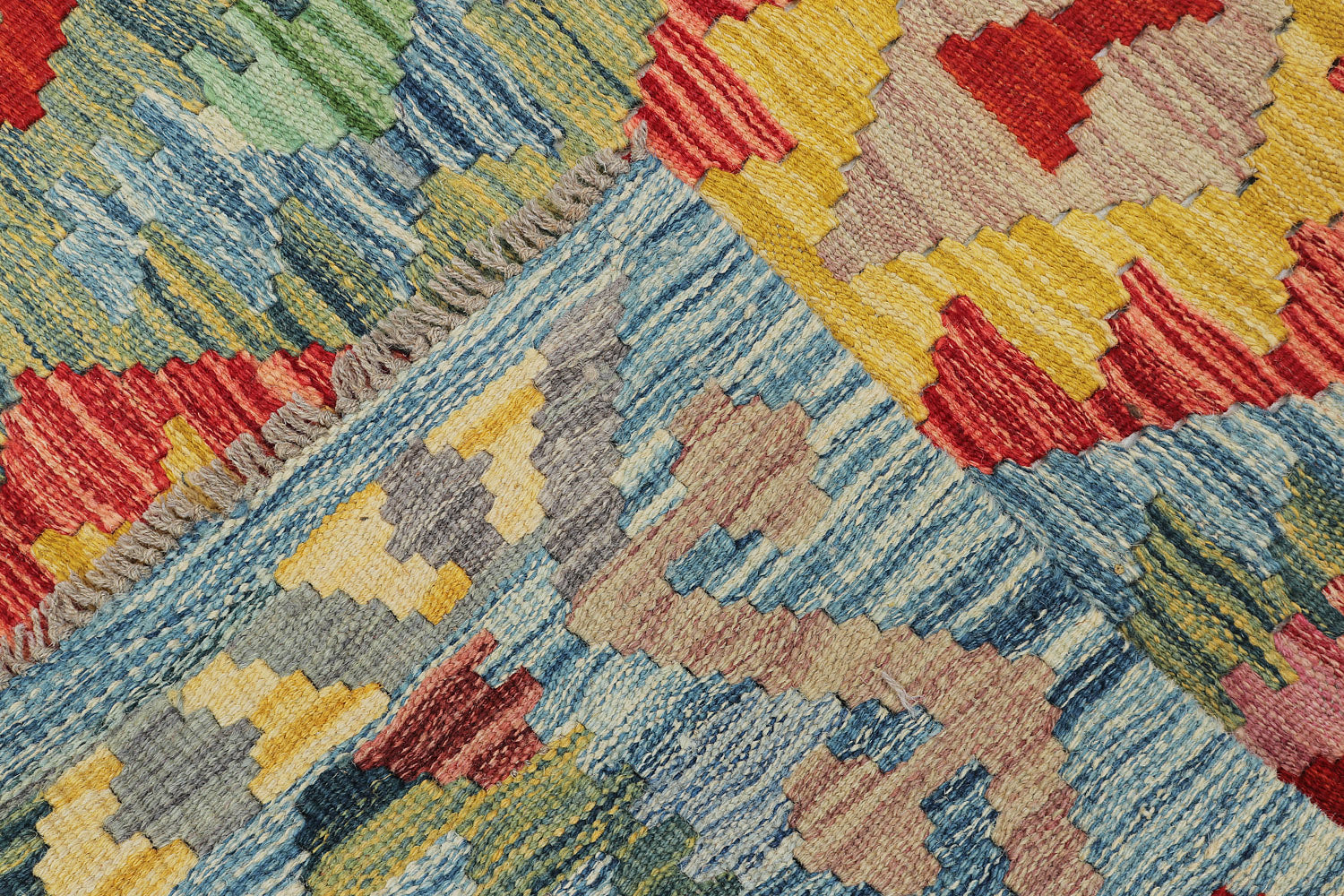 VEGGIE DYE KILIMS
