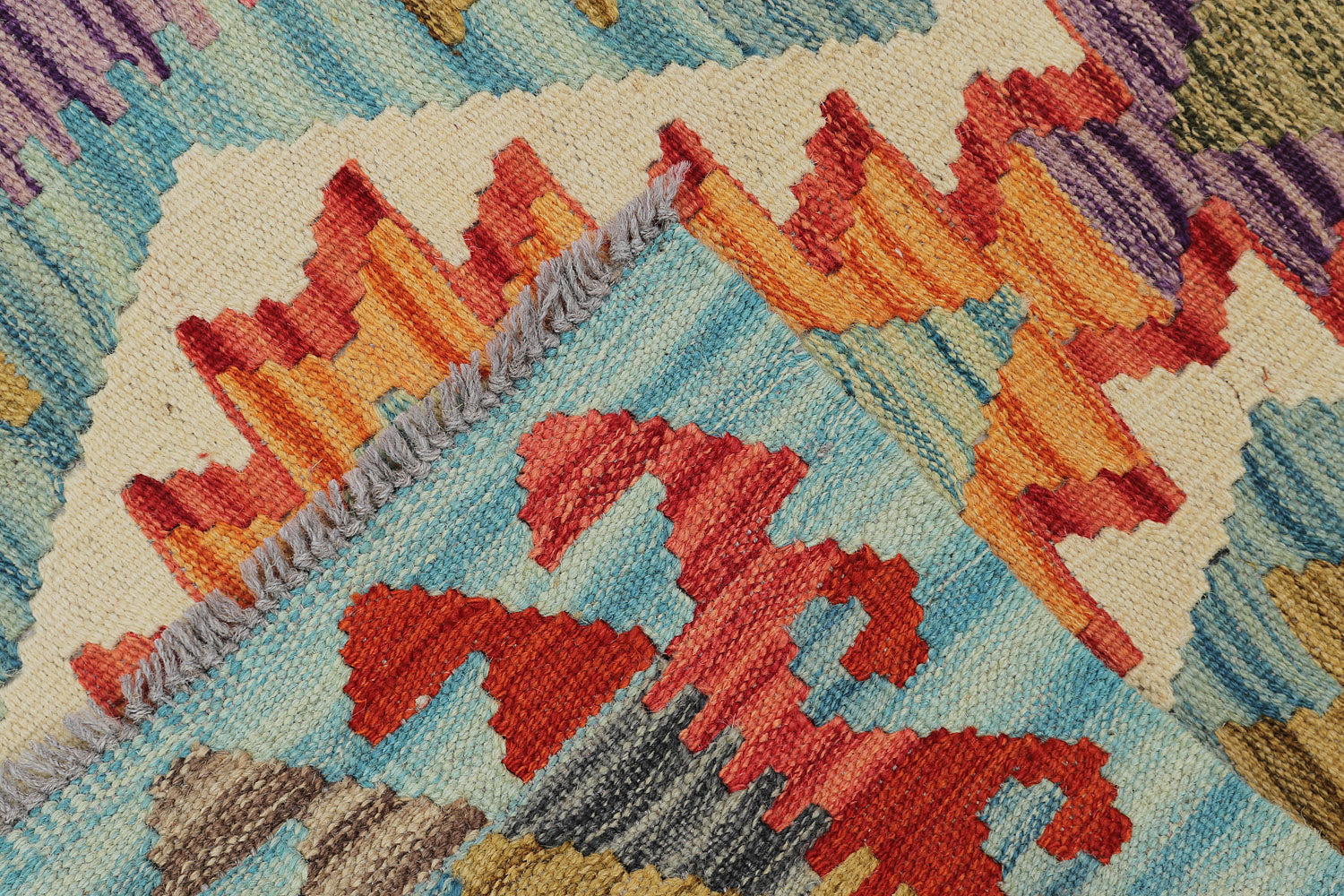 VEGGIE DYE KILIMS
