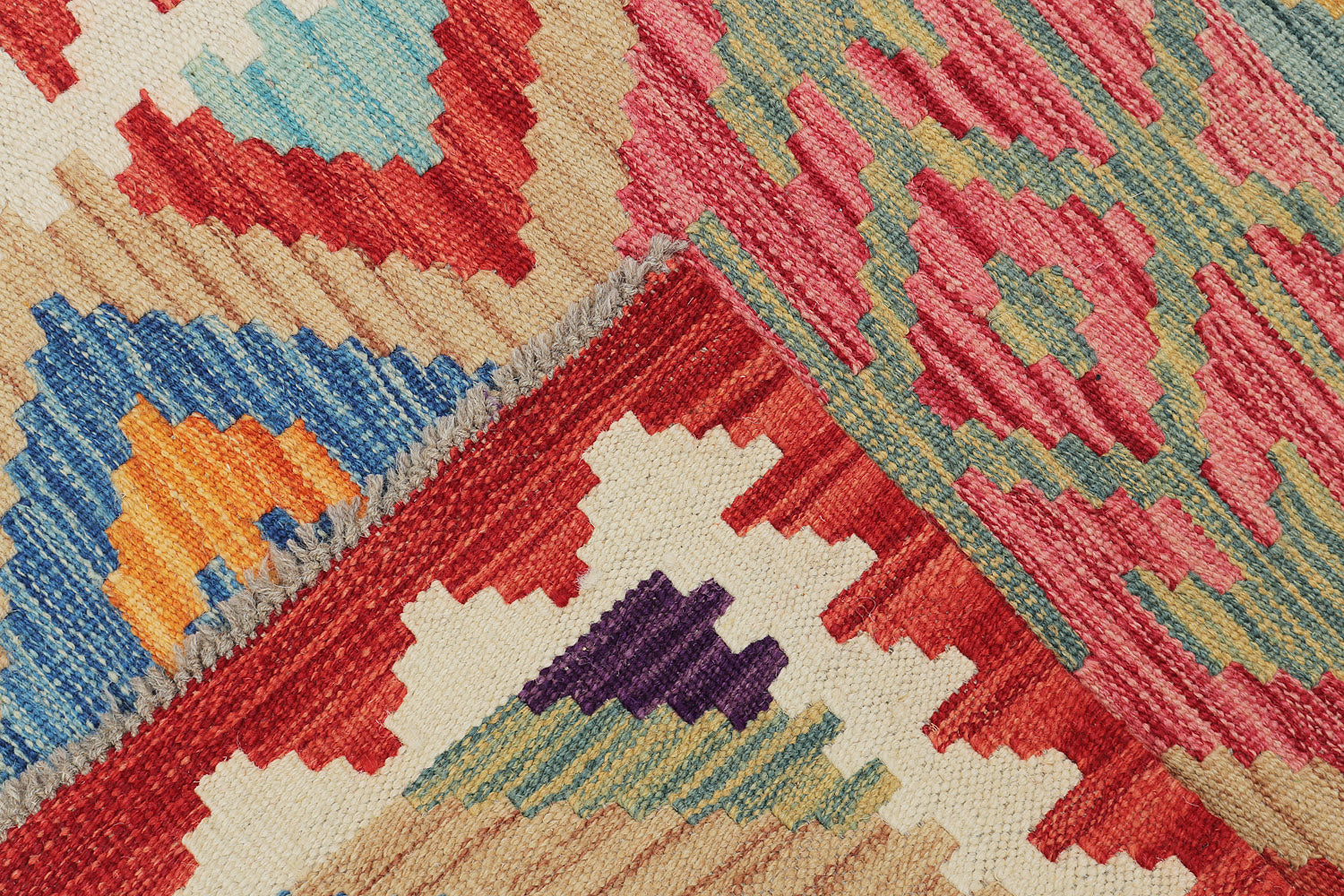 VEGGIE DYE KILIMS