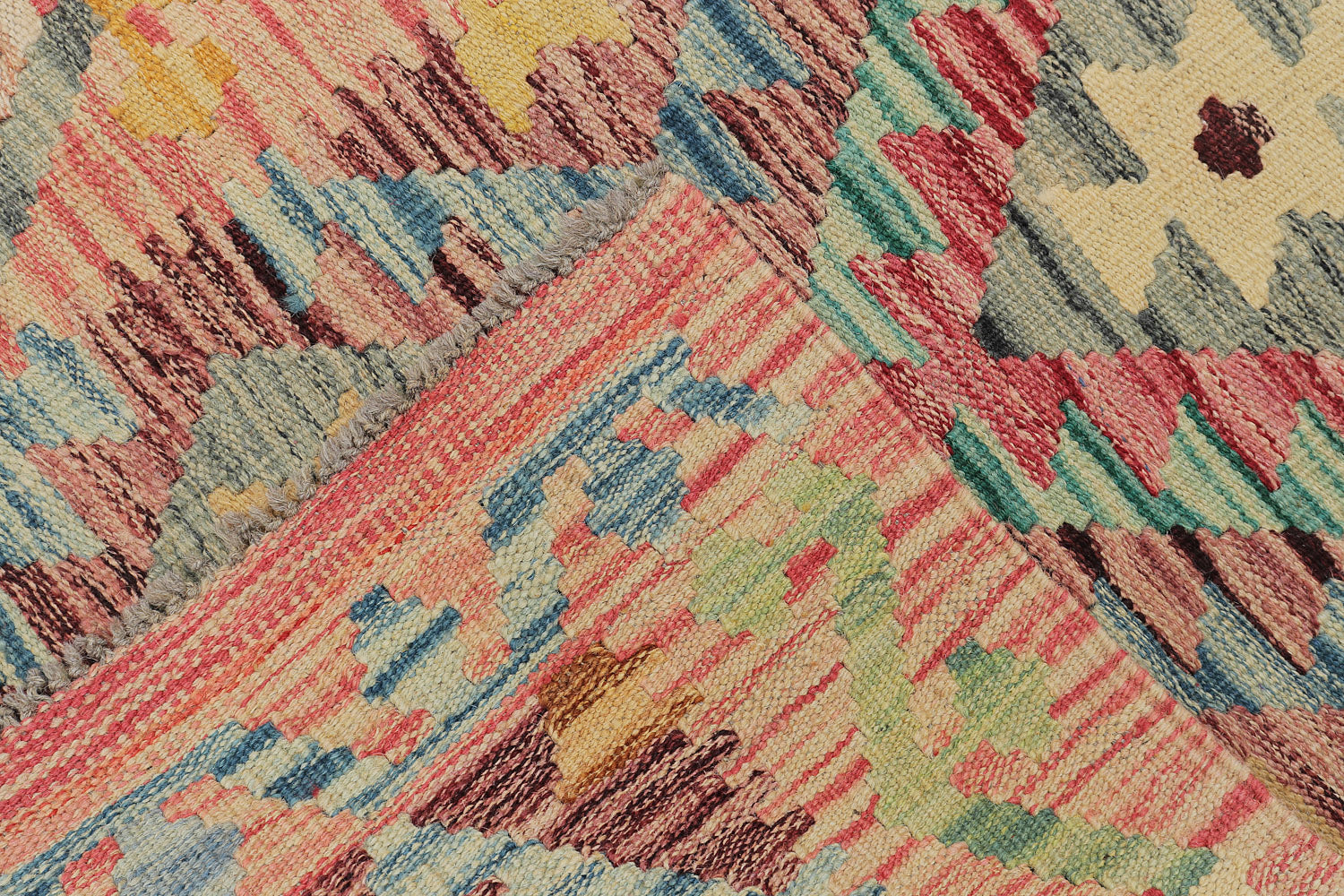 VEGGIE DYE KILIMS