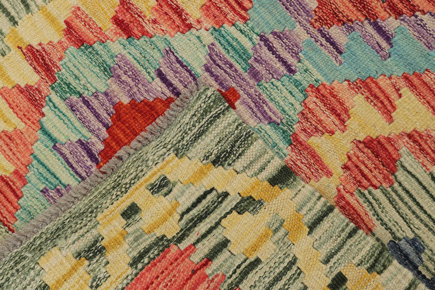 VEGGIE DYE KILIMS