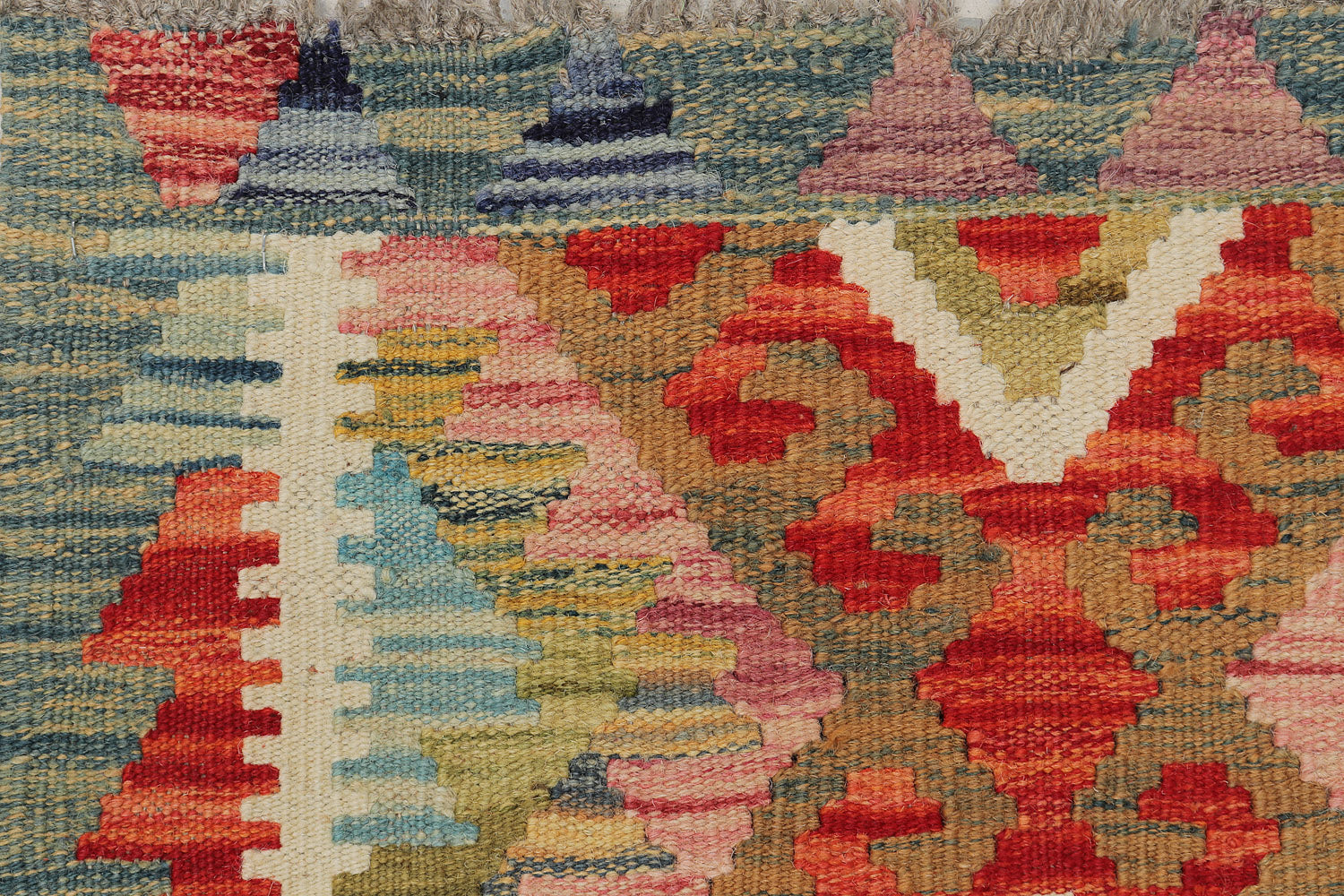 VEGGIE DYE KILIMS