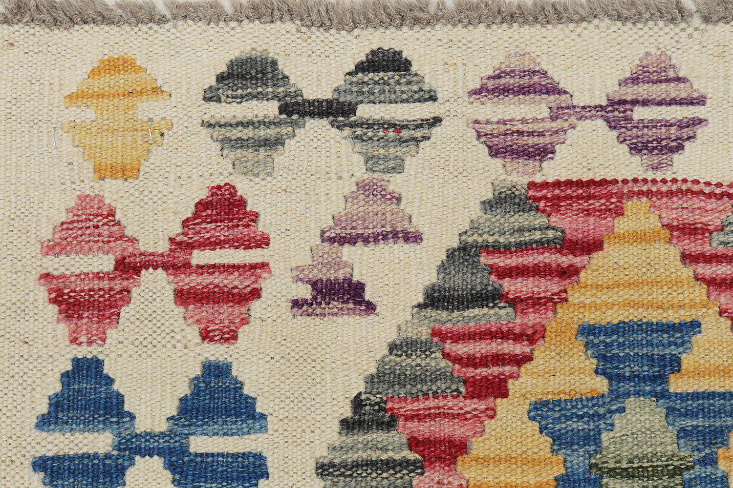 VEGGIE DYE KILIMS