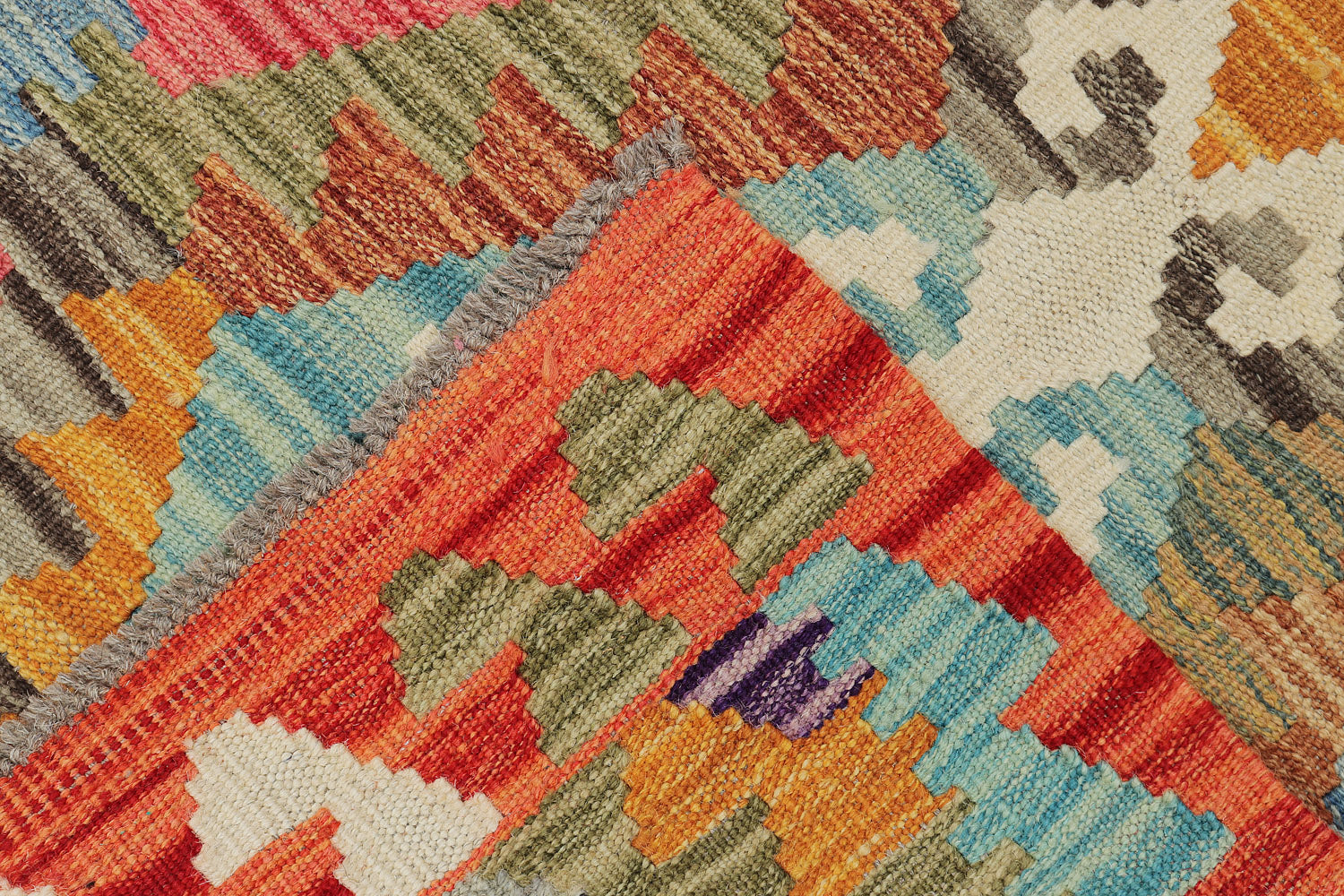 VEGGIE DYE KILIMS