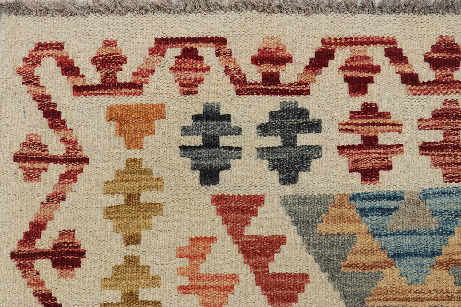 VEGGIE DYE KILIMS