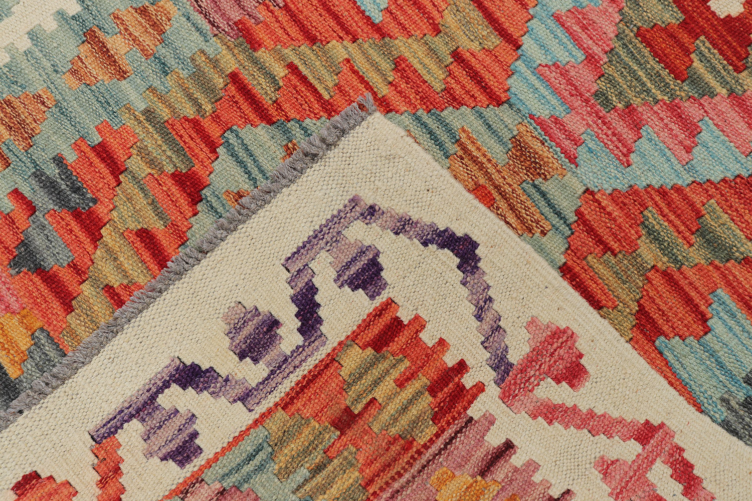 VEGGIE DYE KILIMS