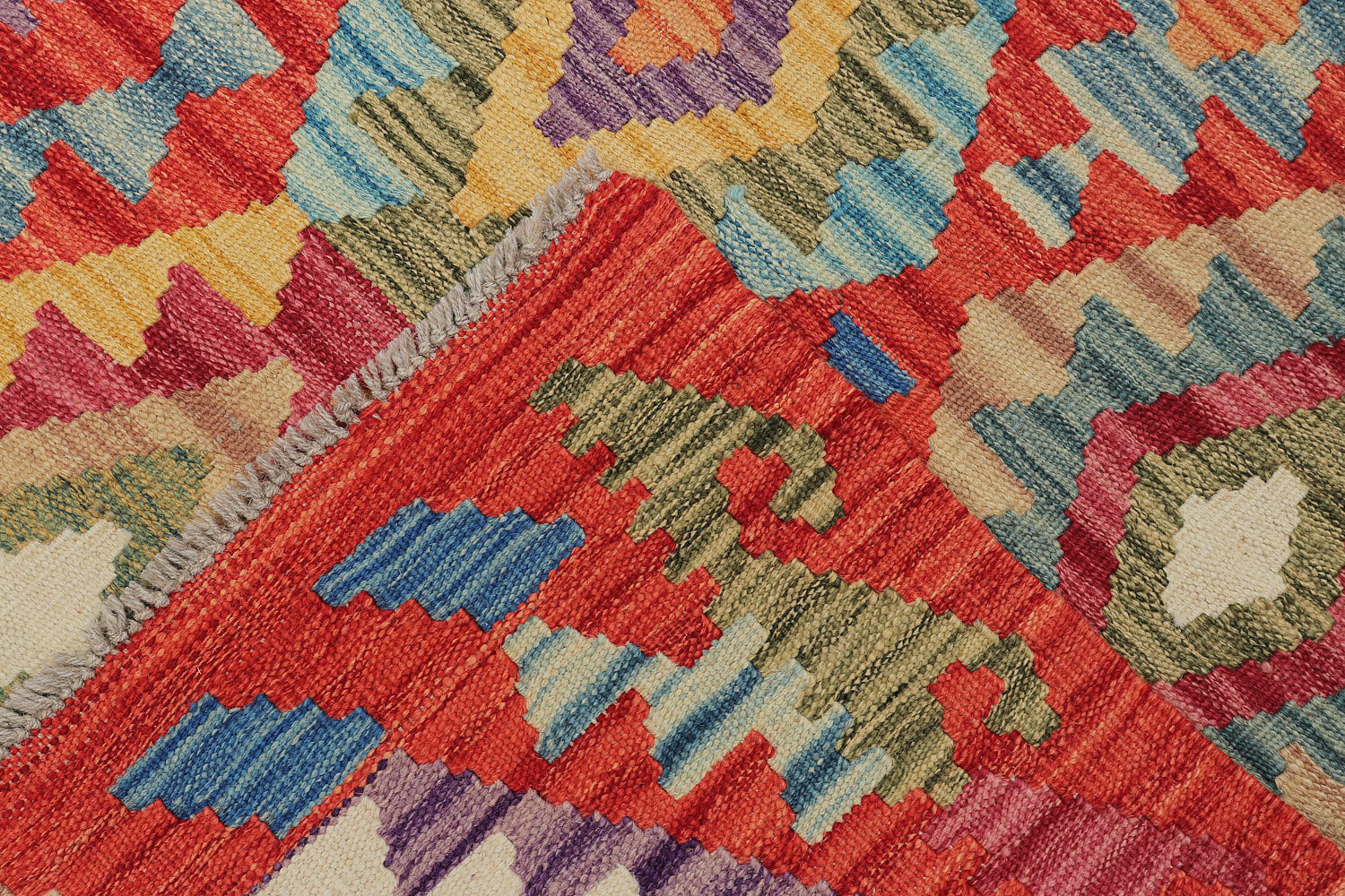 VEGGIE DYE KILIMS