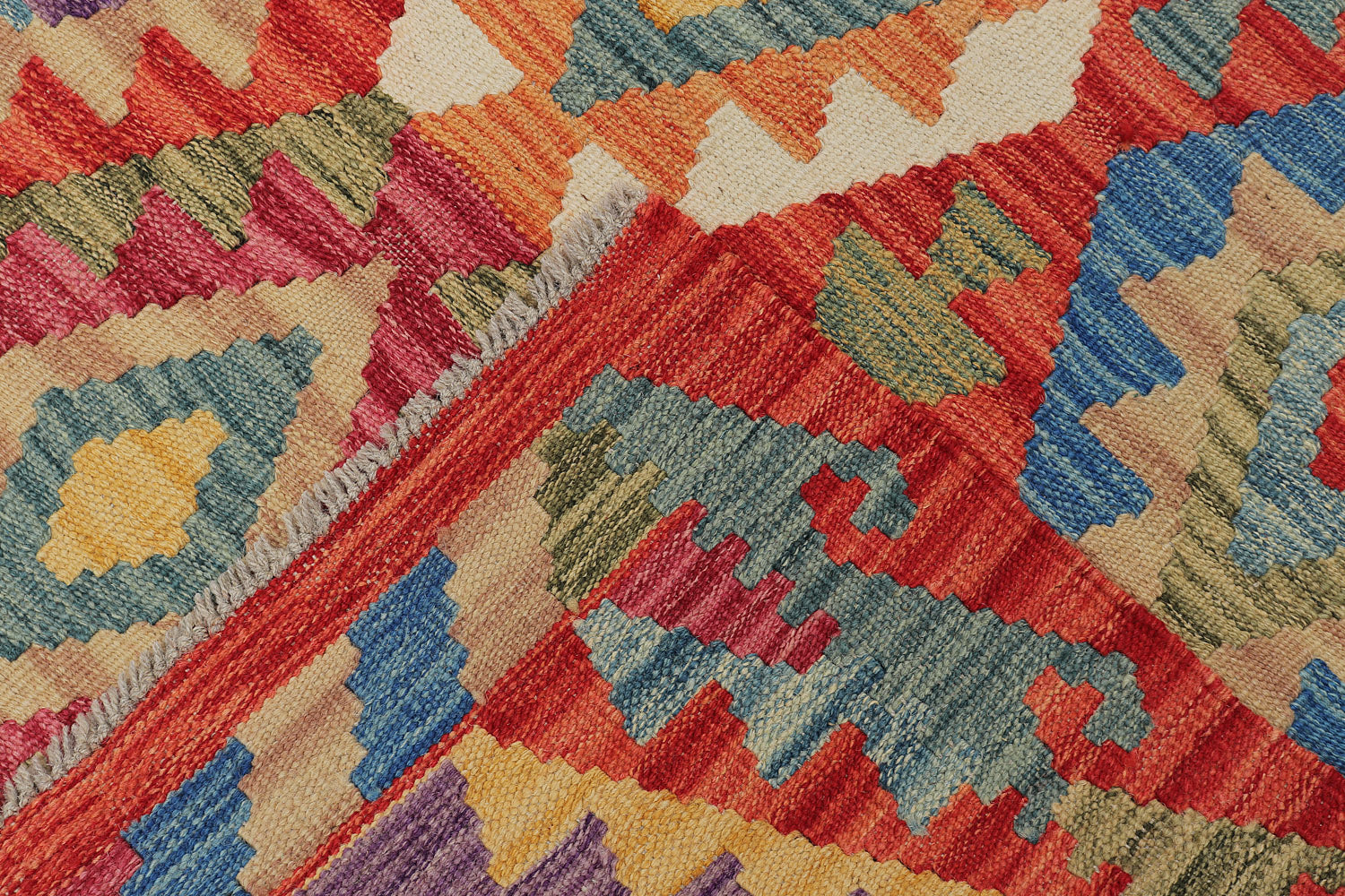 VEGGIE DYE KILIMS