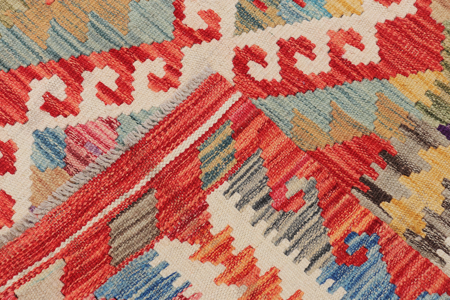 VEGGIE DYE KILIMS