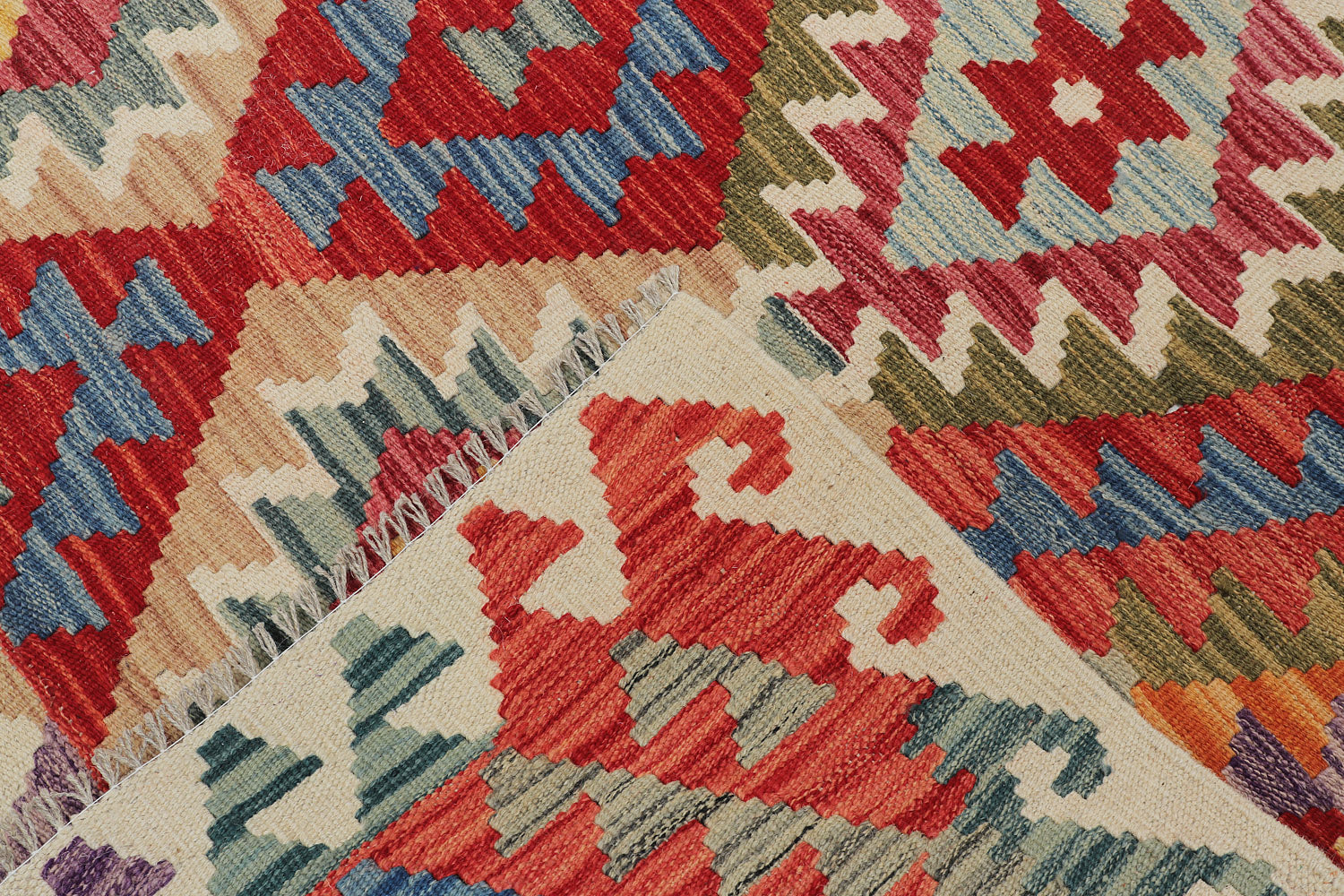 4' x 6'  Multi Handmade Veggie Dye Kilim Rug Rectangular