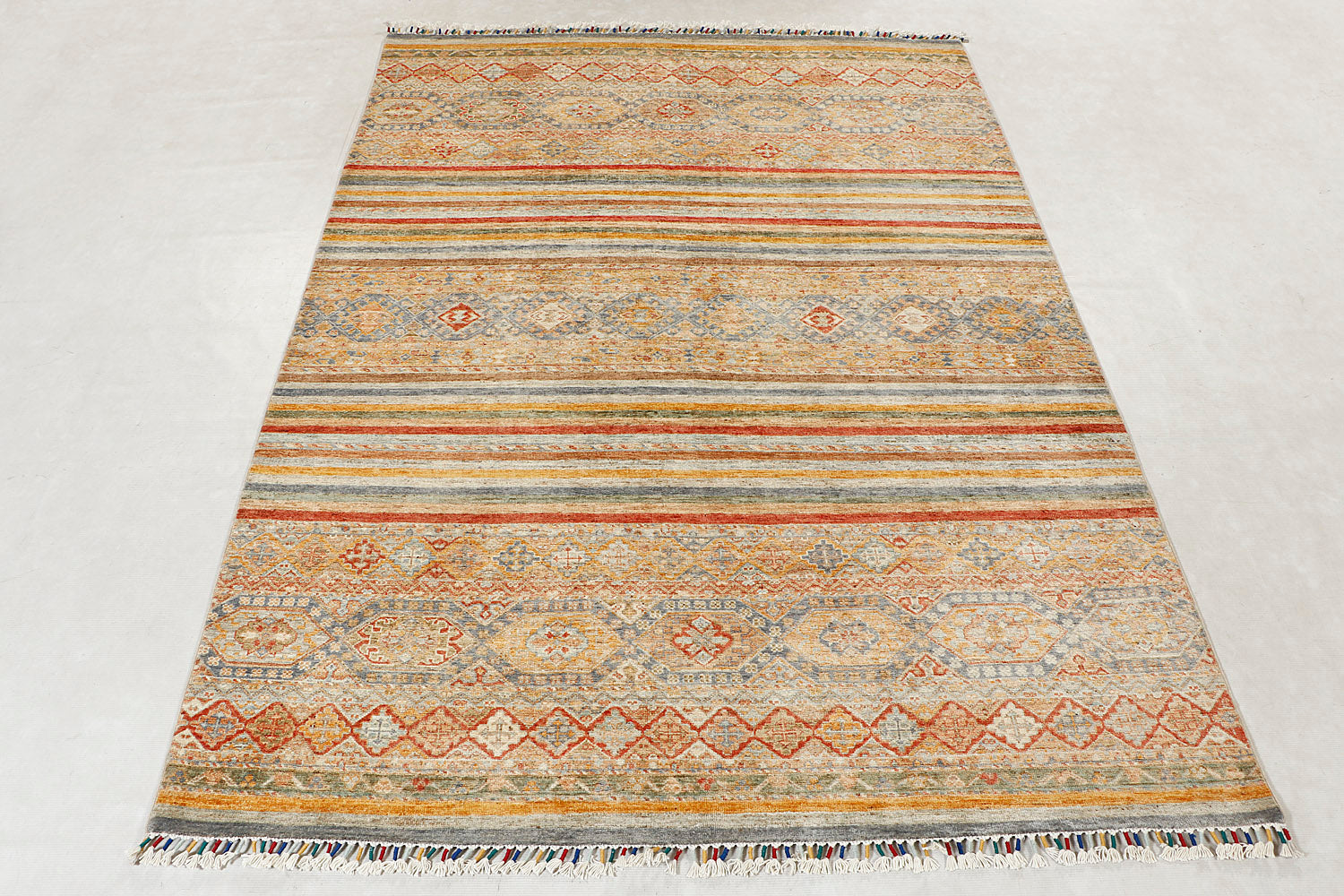 Khurjeen Persian Hand Knotted Wool Rug Multicolor 5'6" x 8'