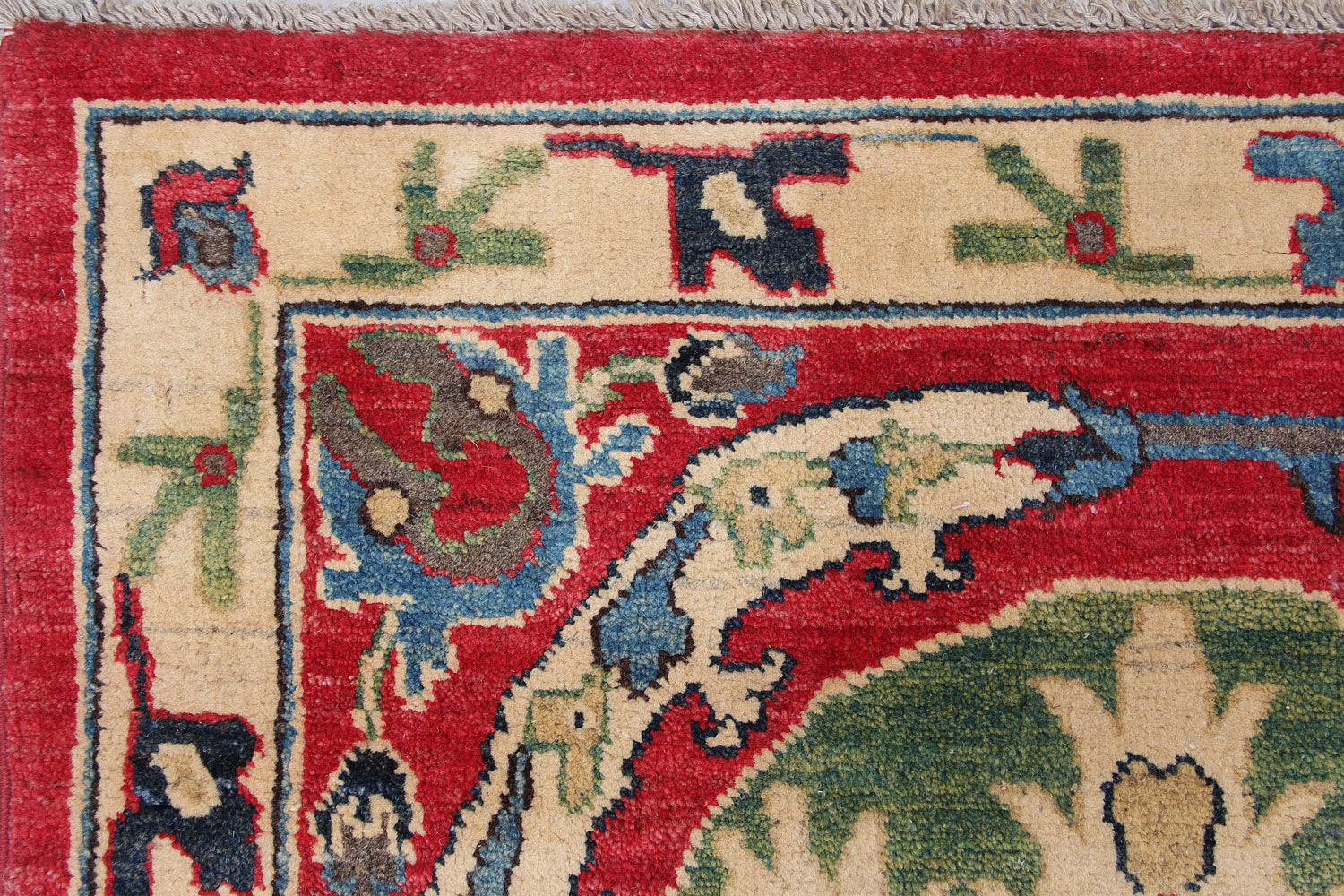 6' x 9'  Red Handmade KAZAK Rug Rectangular