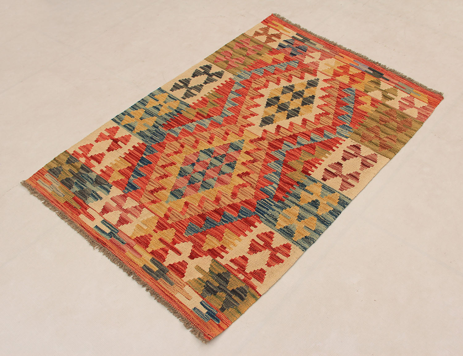 VEGGIE DYE KILIMS