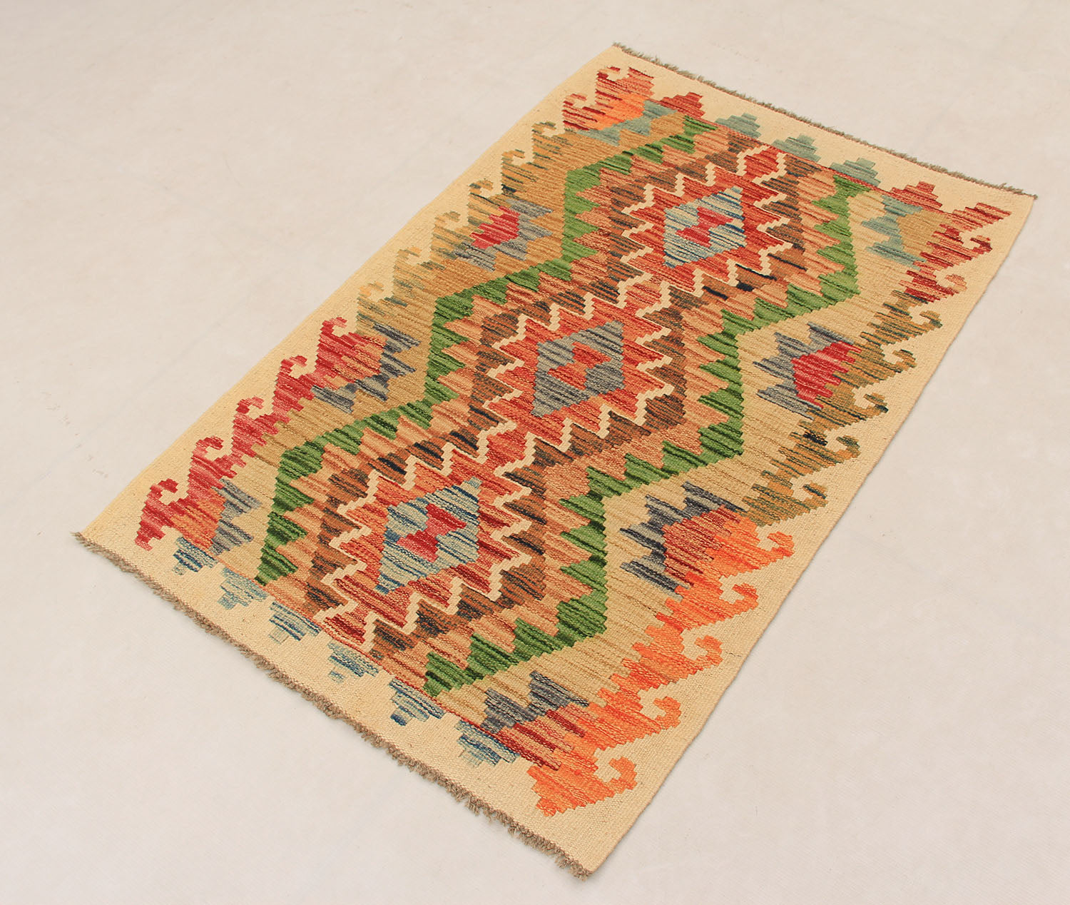 VEGGIE DYE KILIMS