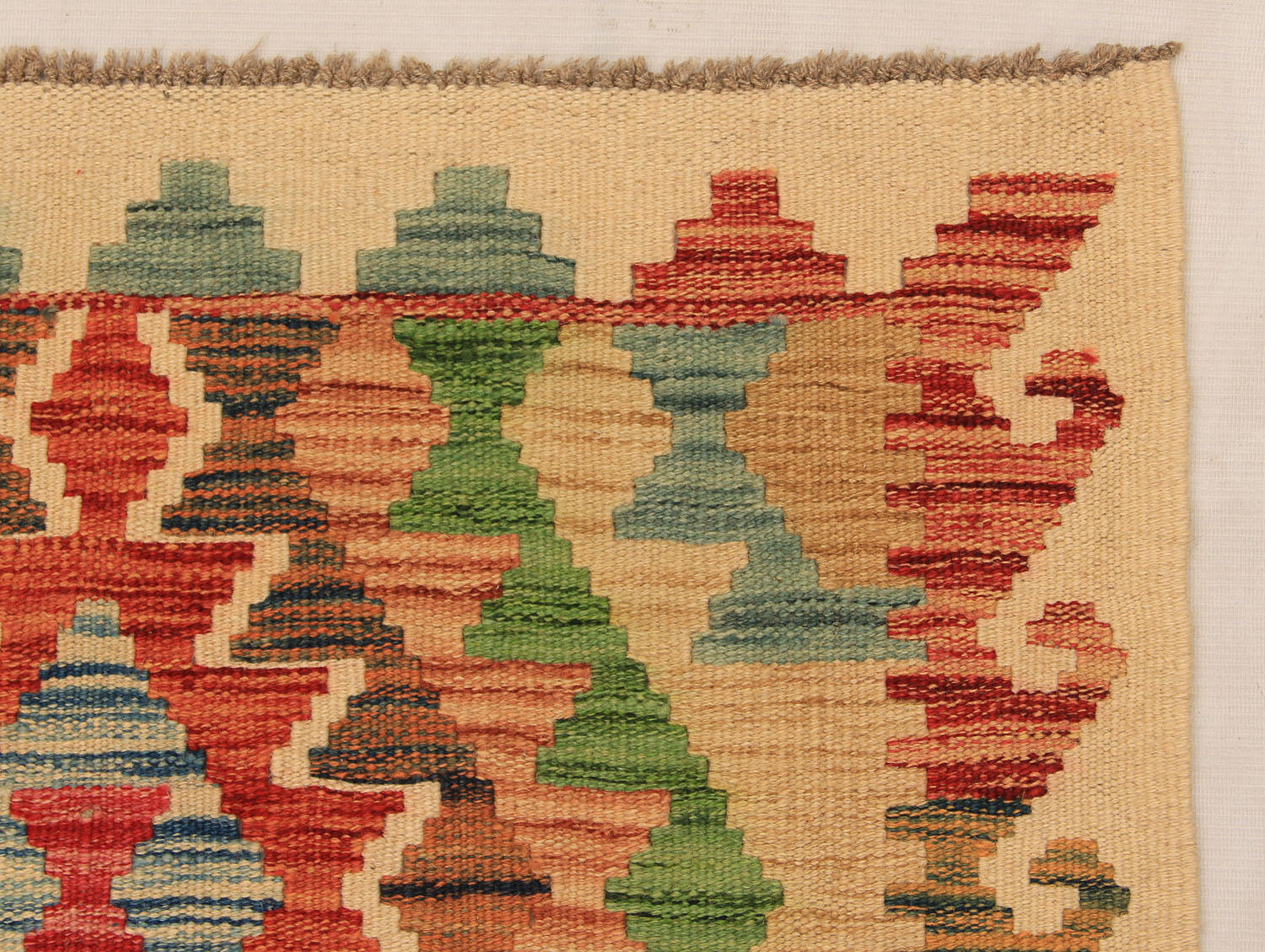 VEGGIE DYE KILIMS