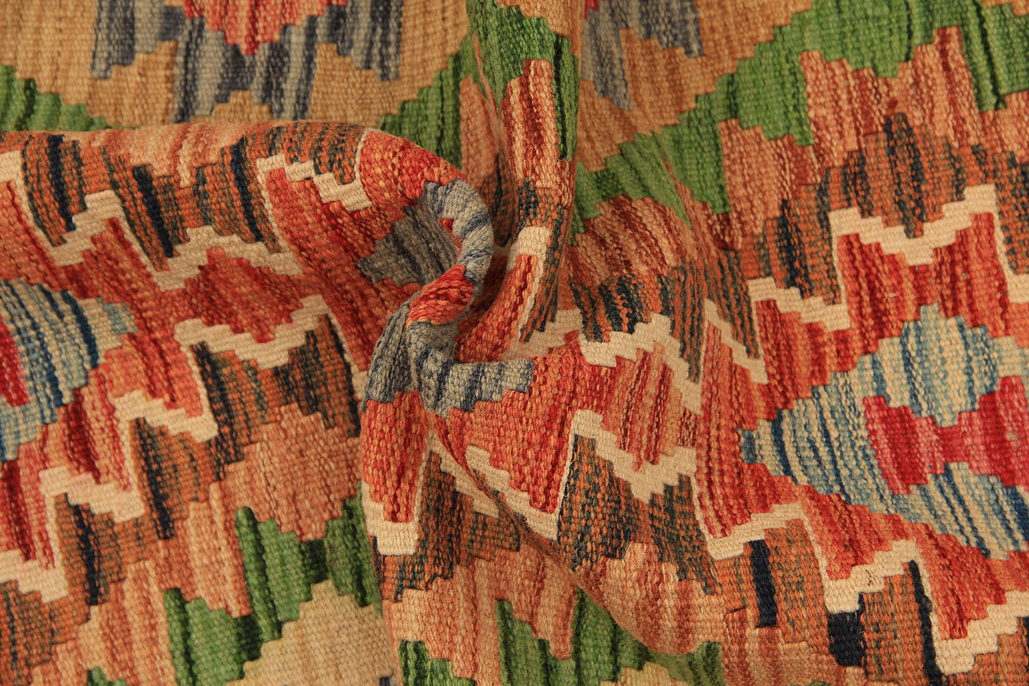 VEGGIE DYE KILIMS