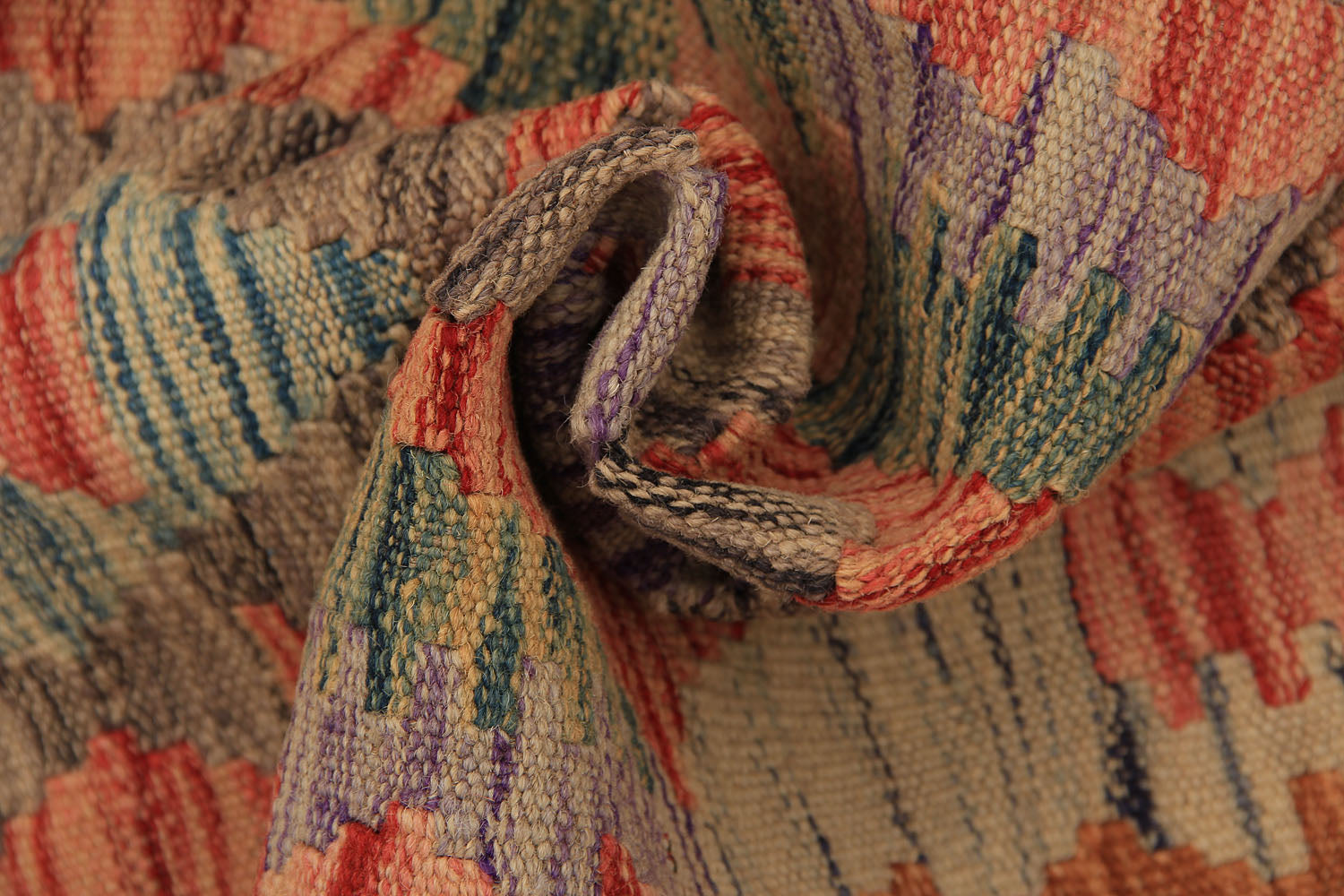 VEGGIE DYE KILIMS