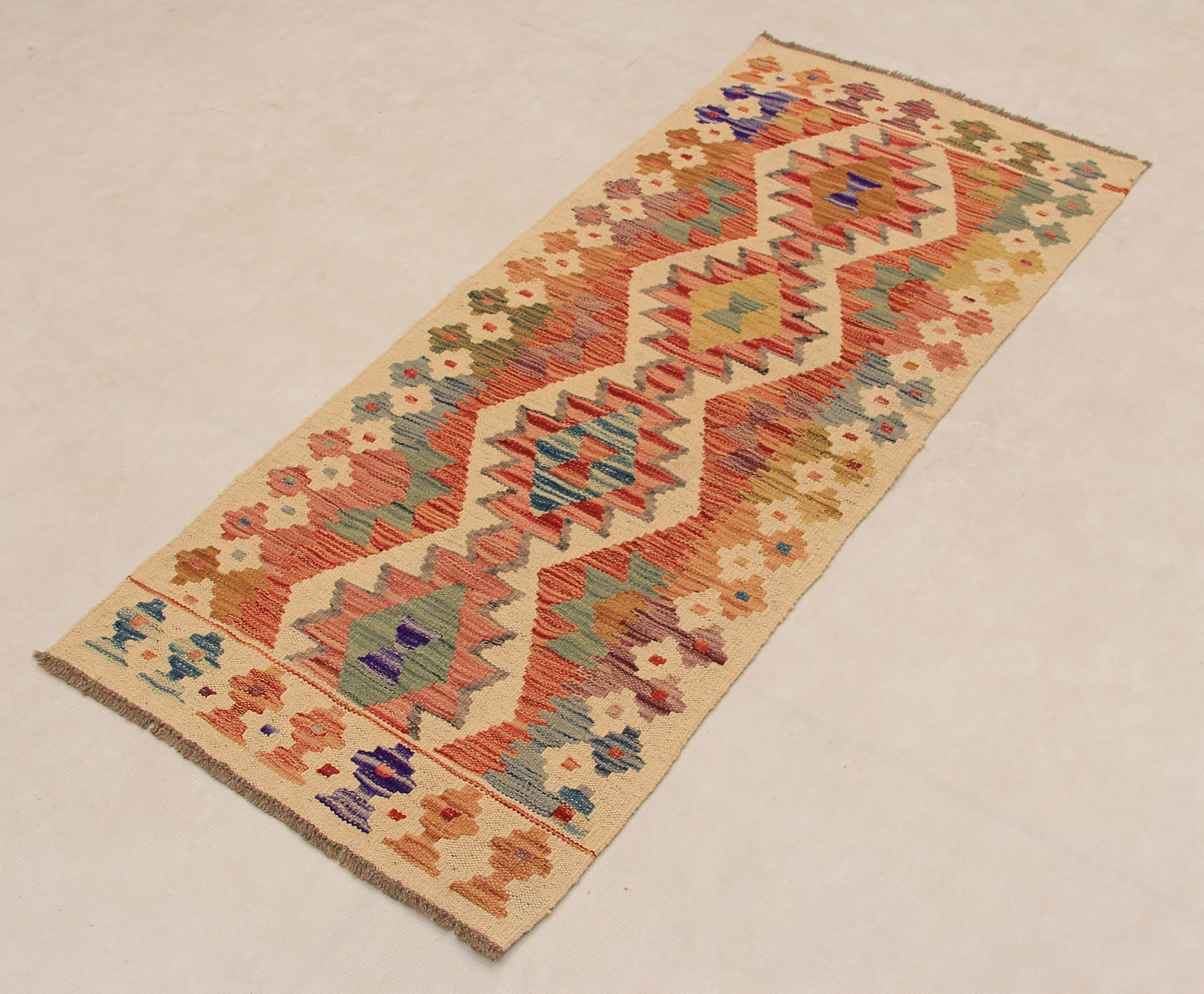 VEGGIE DYE KILIMS