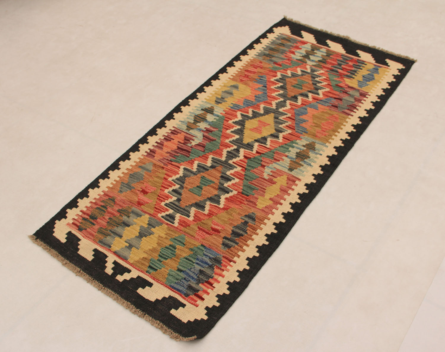 VEGGIE DYE KILIMS
