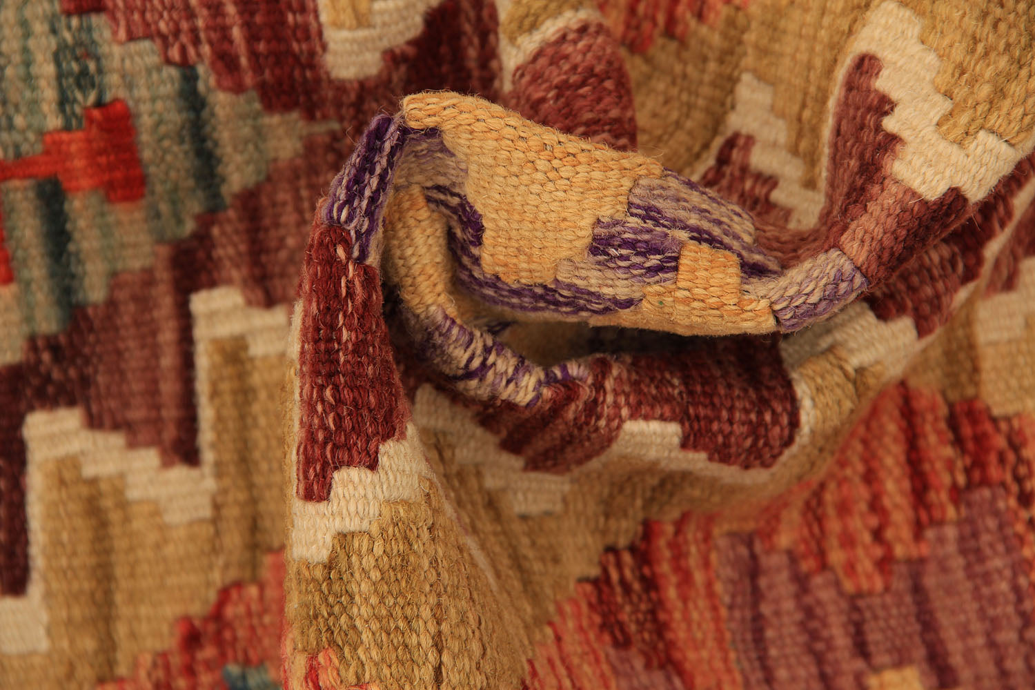 VEGGIE DYE KILIMS