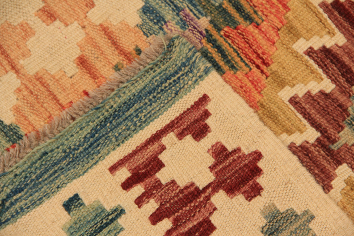 VEGGIE DYE KILIMS