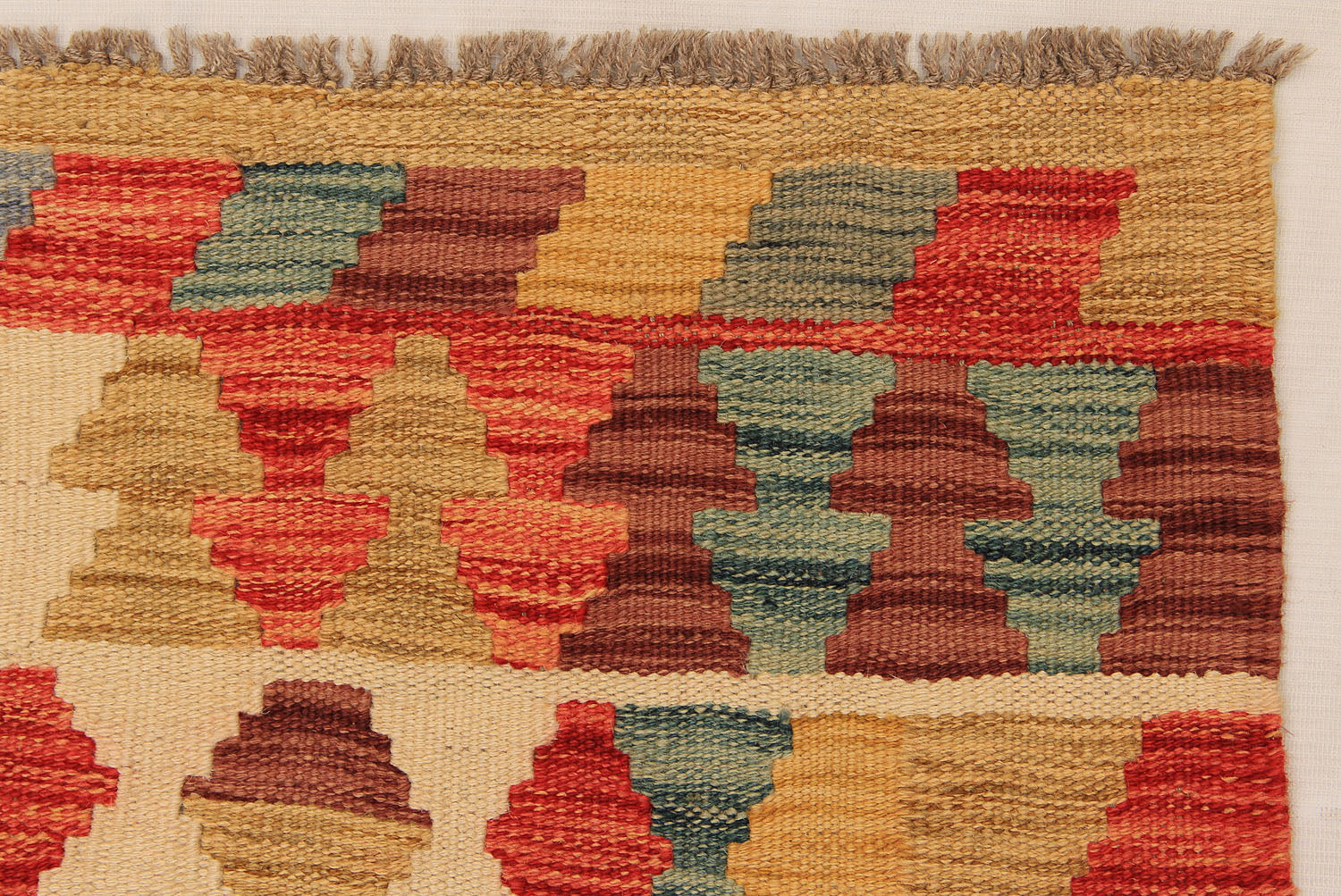 VEGGIE DYE KILIMS