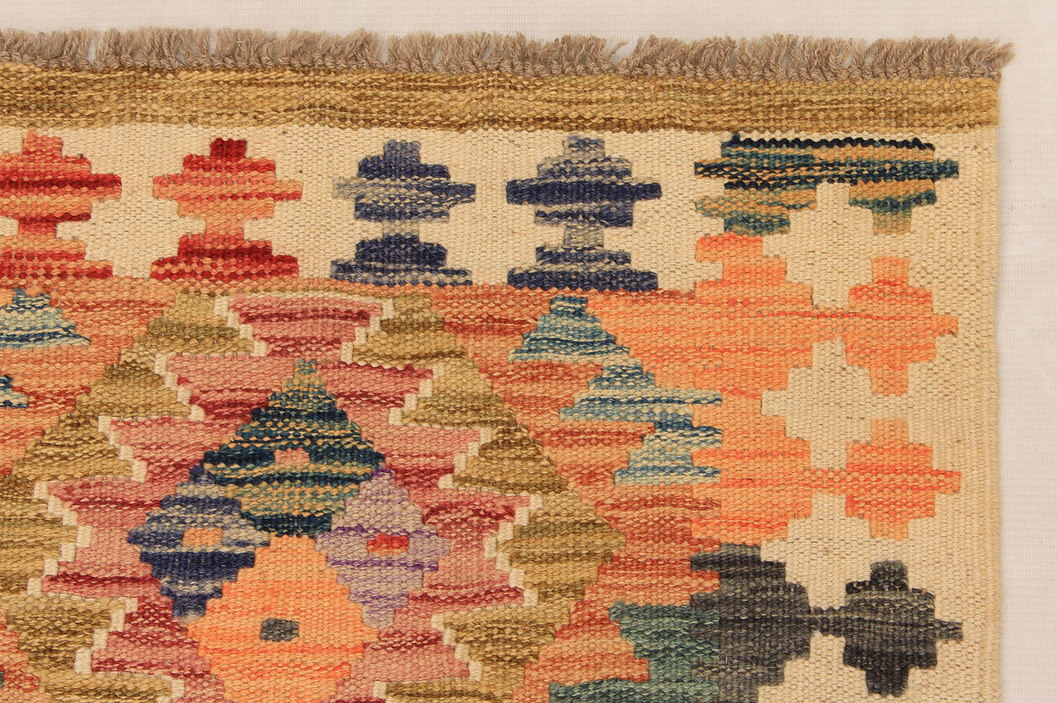 VEGGIE DYE KILIMS