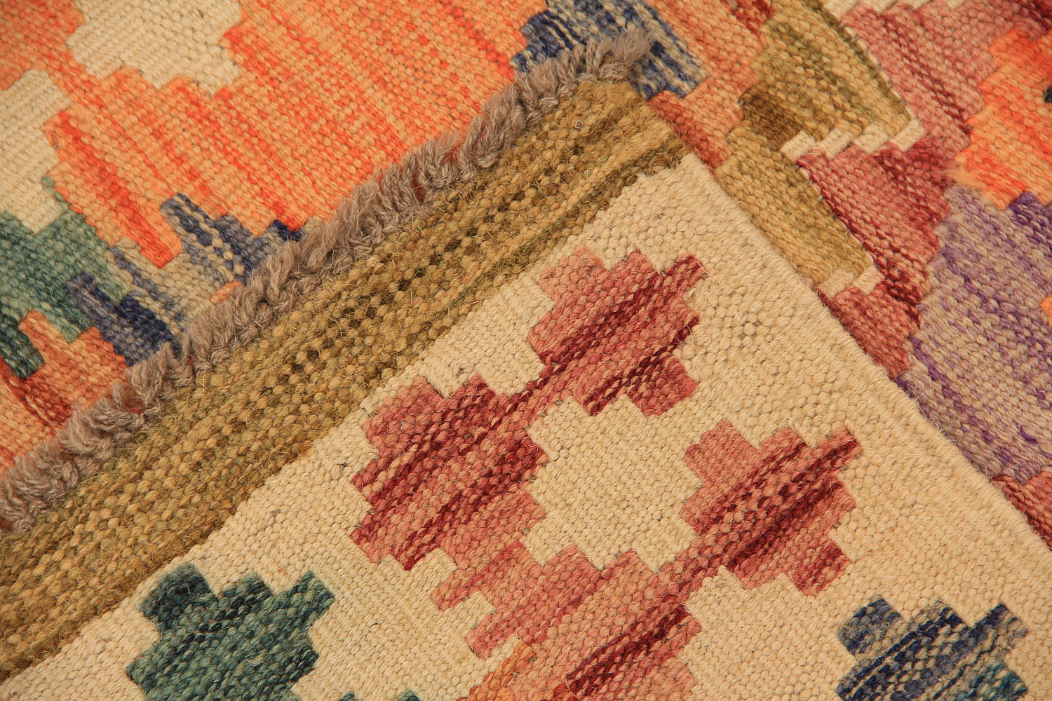 VEGGIE DYE KILIMS