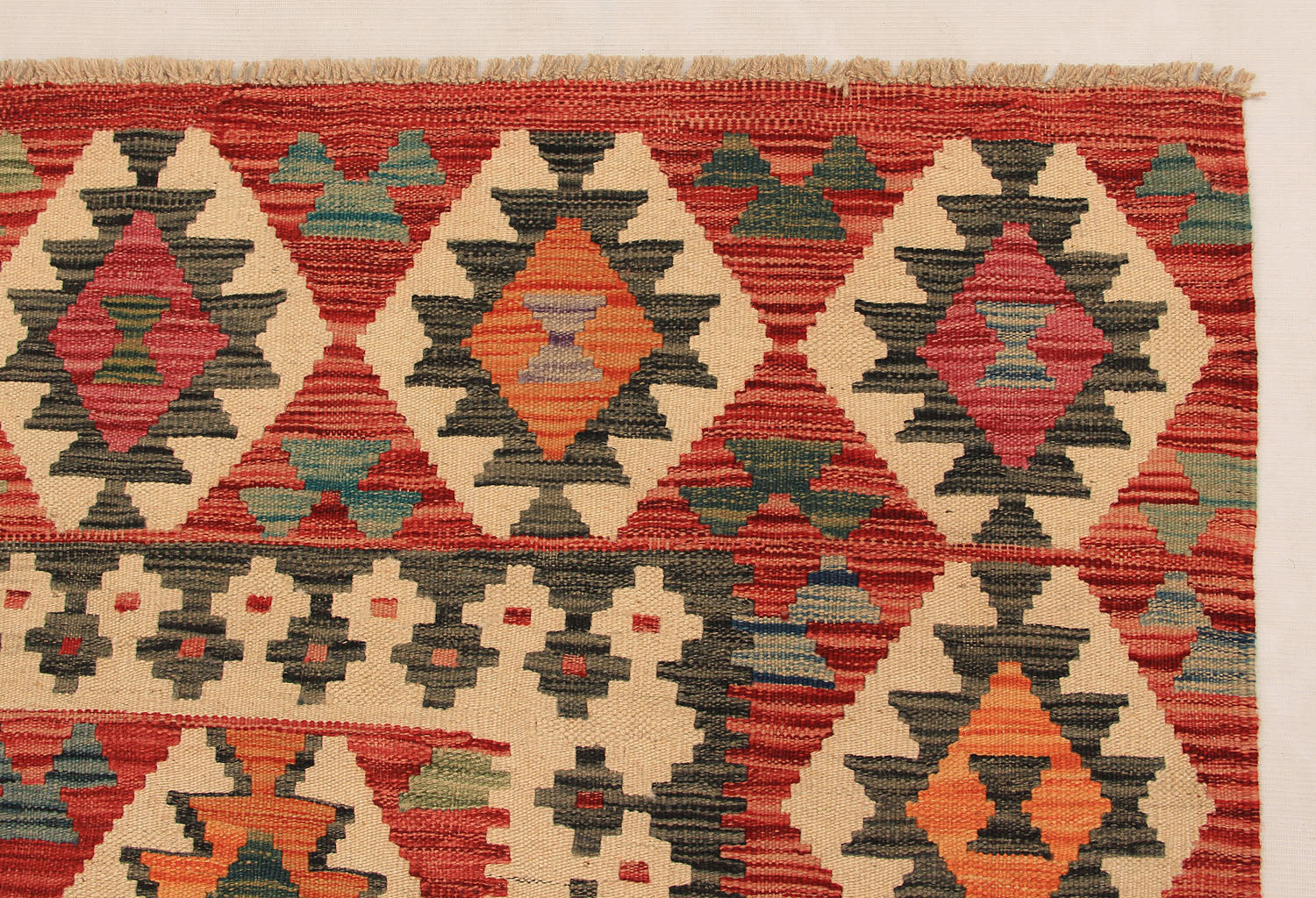 VEGGIE DYE KILIMS