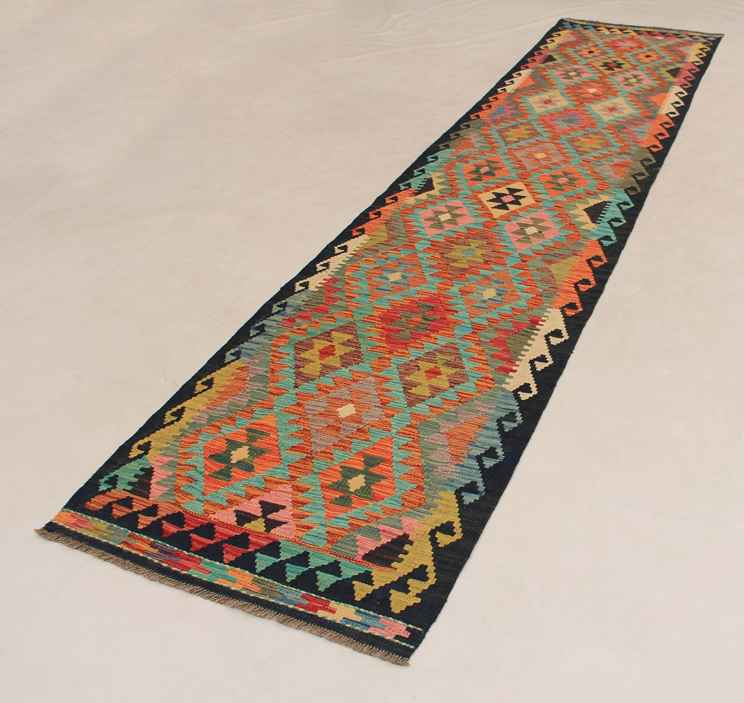 VEGGIE DYE KILIMS