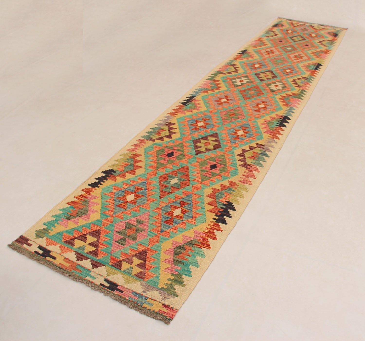 VEGGIE DYE KILIMS