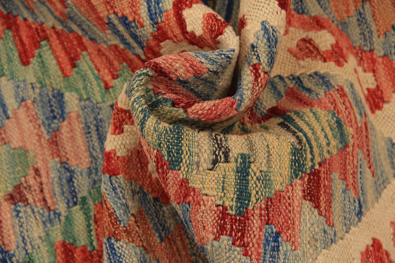 2' 6" X 7' 6"  Multy Handmade Veggie Dye Kilim Rug Runner