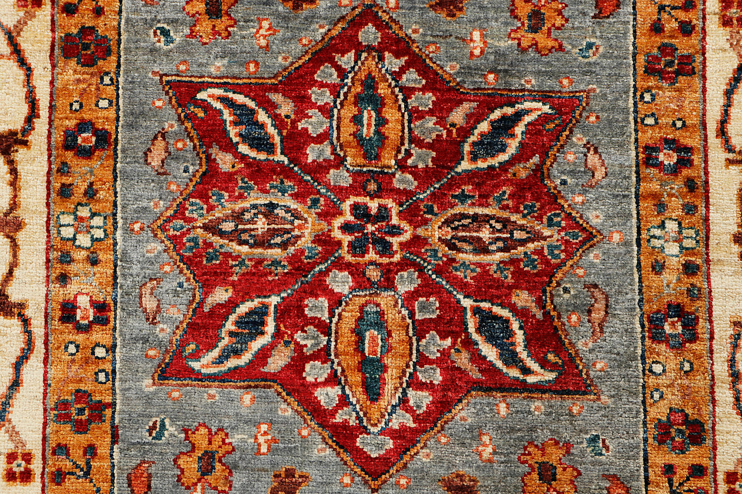 Sultani Persian Hand Knotted Wool Rug Gray 5' x 7'