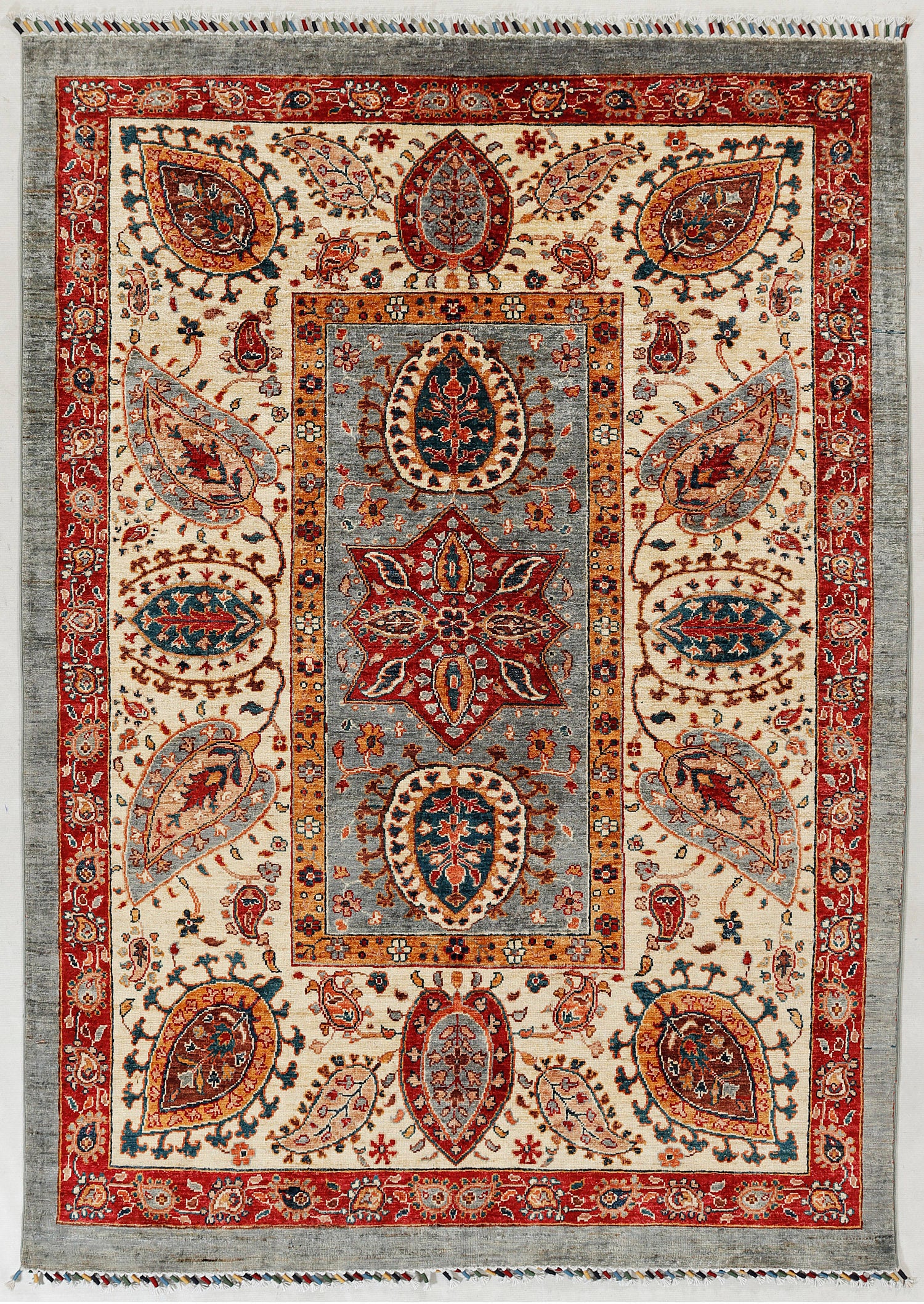 Sultani Persian Hand Knotted Wool Rug Gray 5' x 7'