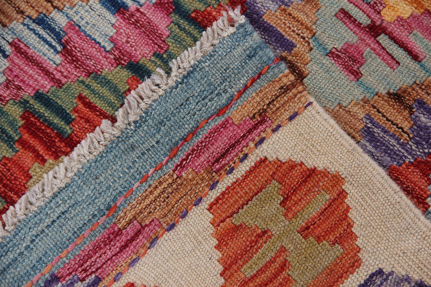 VEGGIE DYE KILIMS