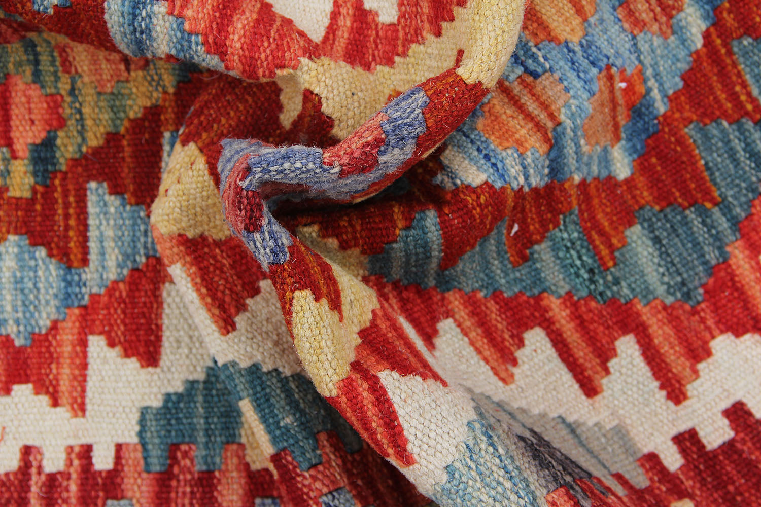 Handmade Veggie Dye Kilim Rug