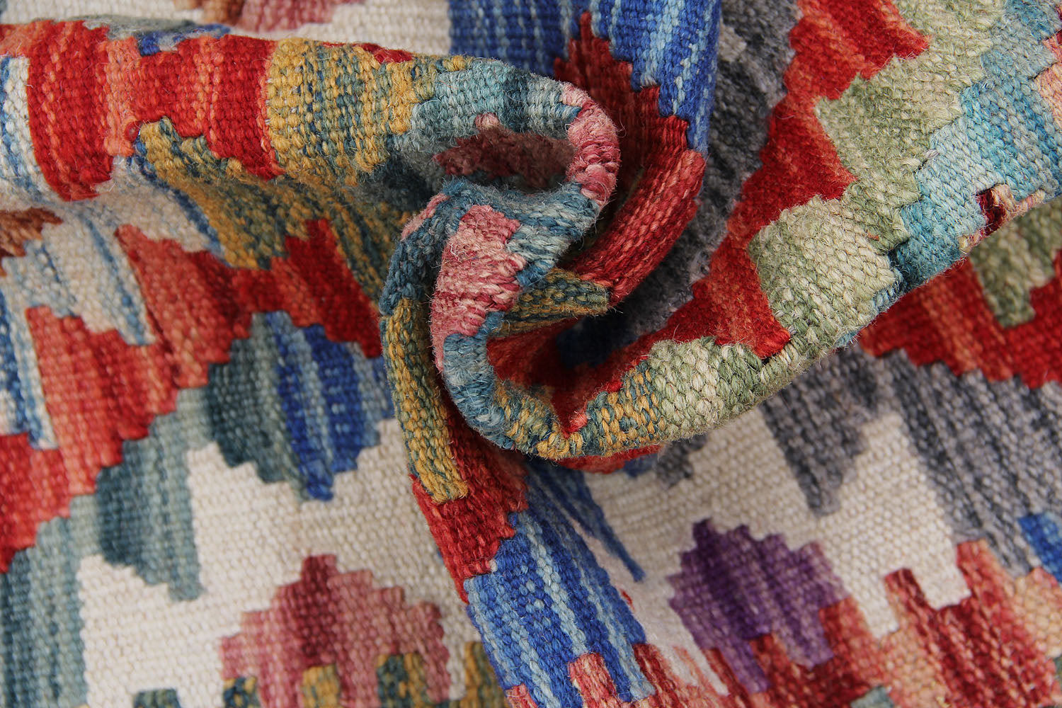 Handmade Veggie Dye Kilim Rug